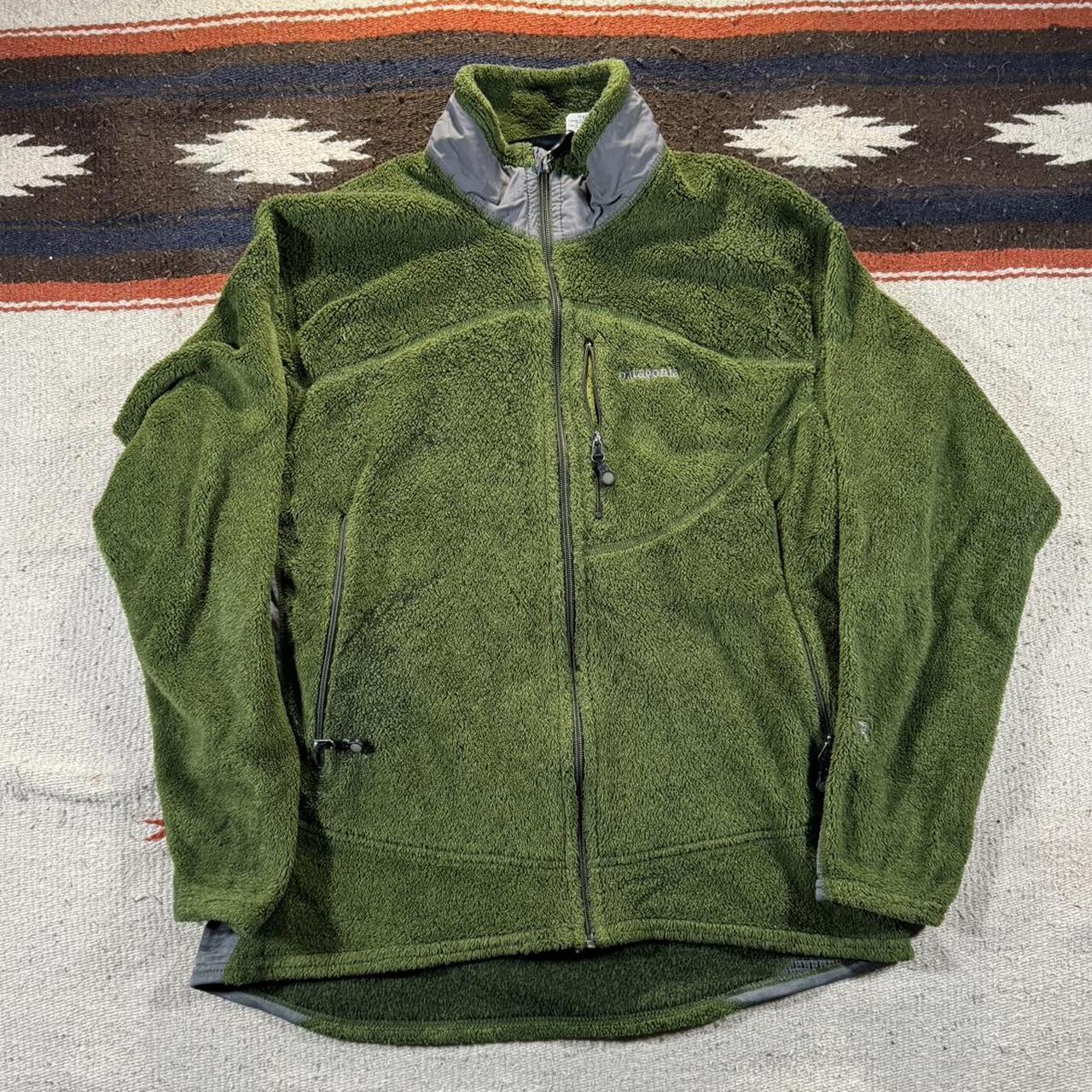 vintage moss green made in usa patagonia r1 fleece... - Depop