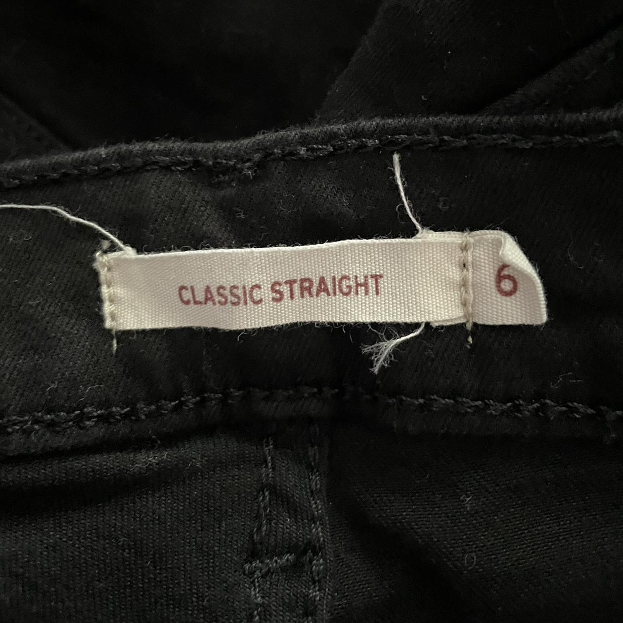 Levi's Black Classic Straight Women's Jeans • - Depop