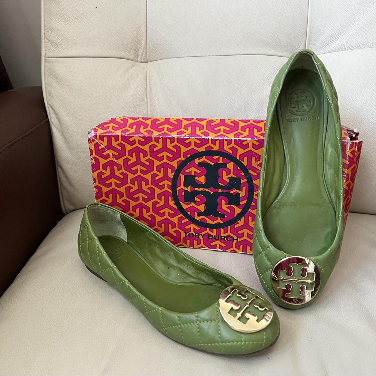 Tory Burch Women's Green Ballet-shoes | Depop