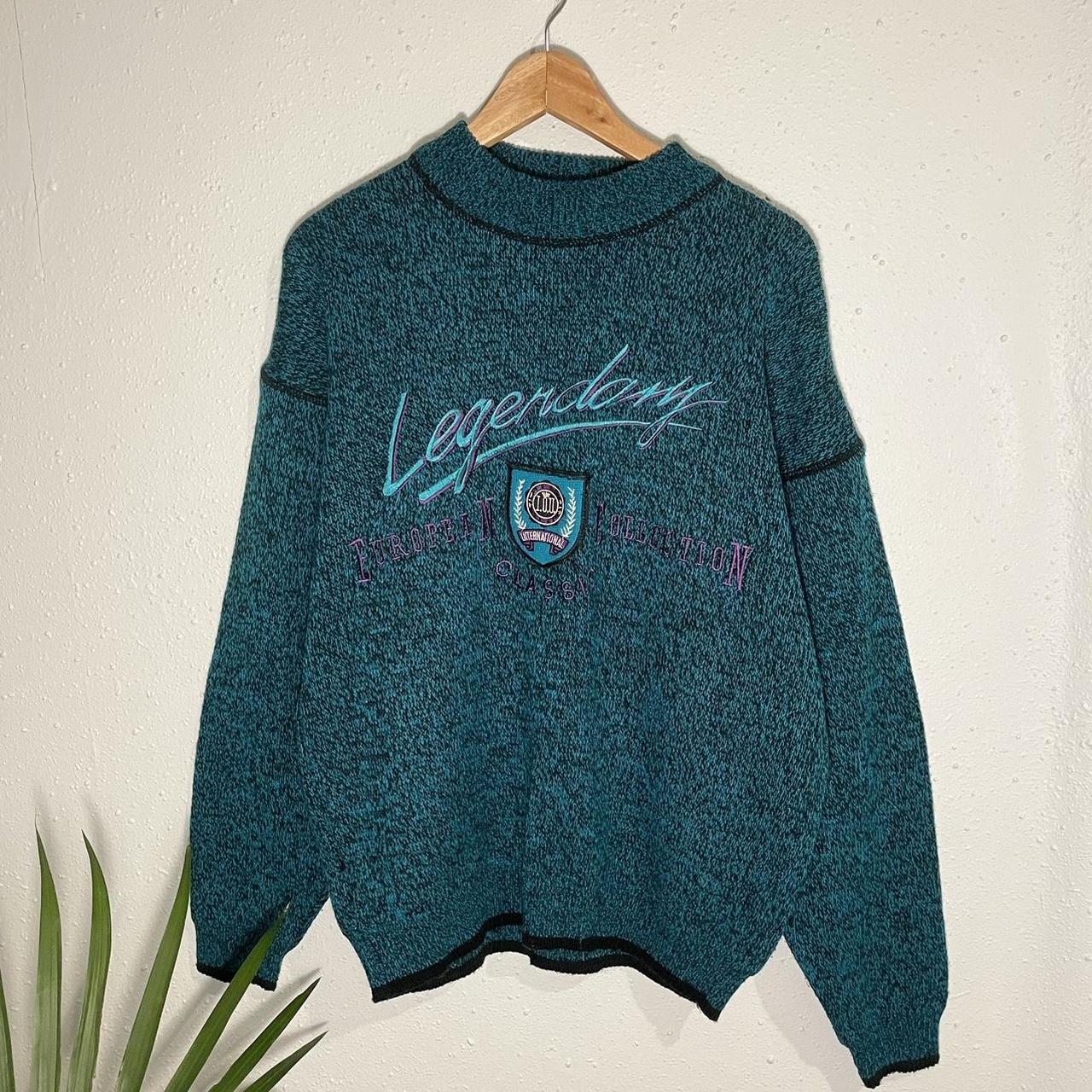 Vintage Knit Sweater ✔️, • Size adult M, • In good...