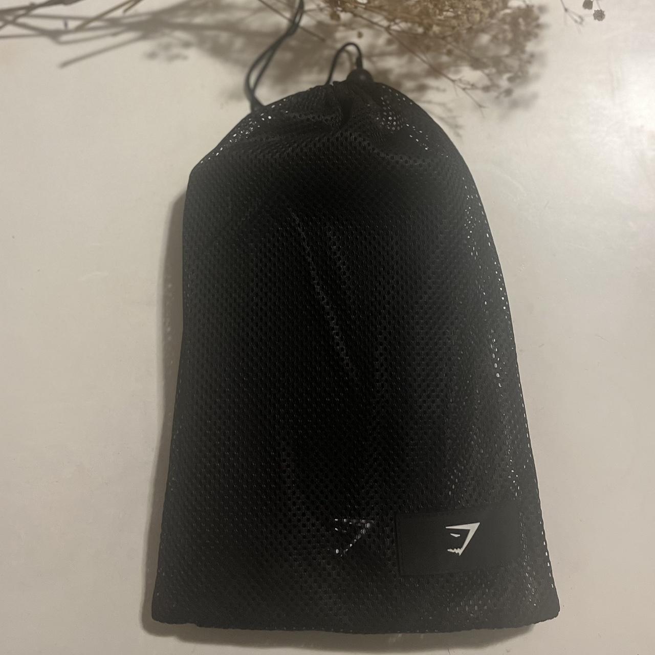 Perfect gymshark knee sleeves! Size large. Wanted to... Depop