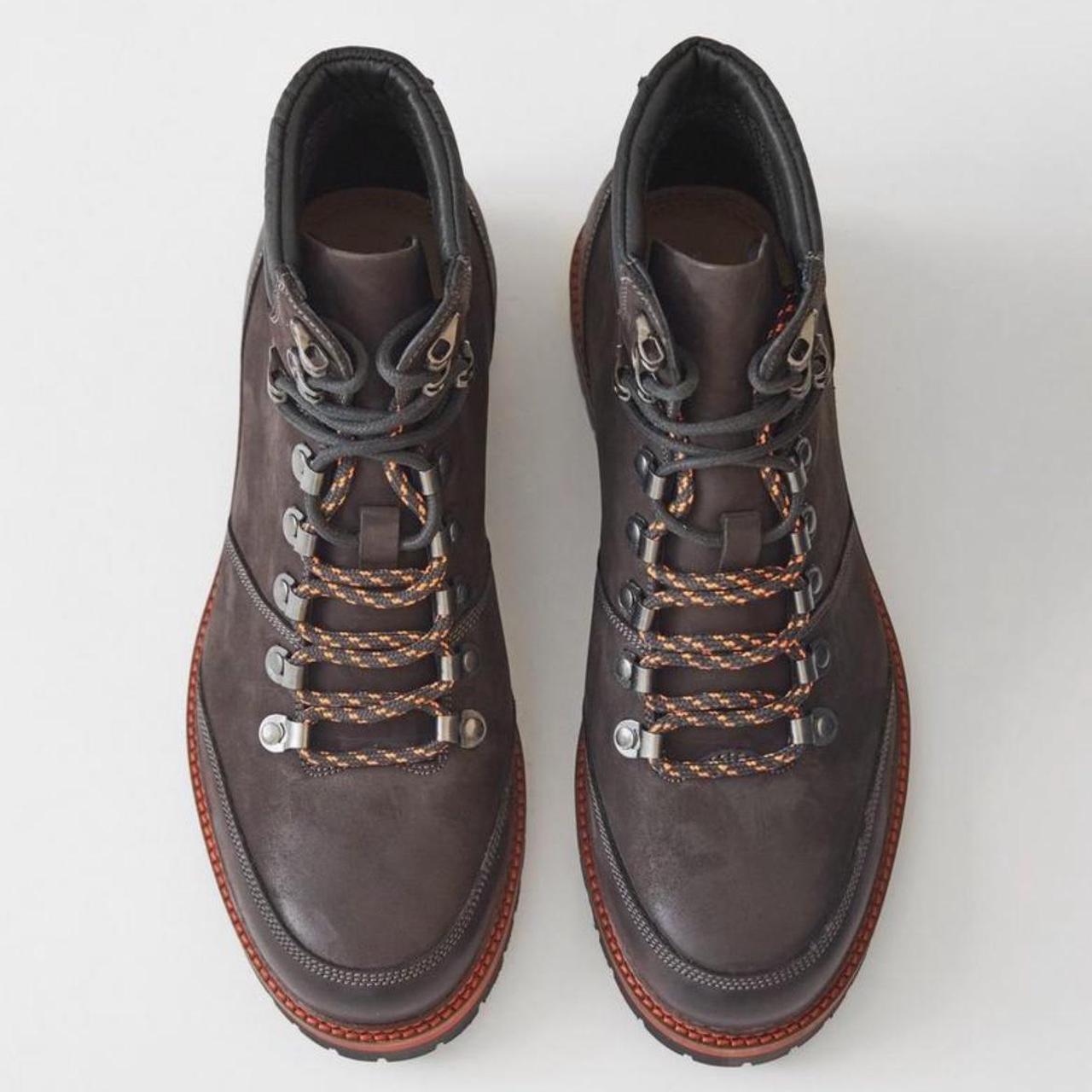White Stuff Harry Nubuck Charcoal Men's Hiker