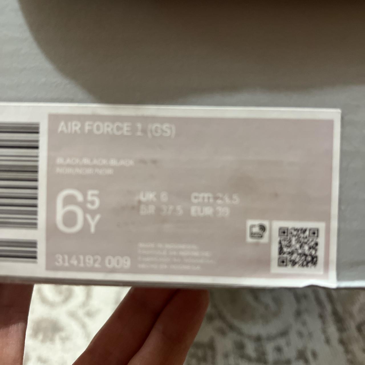 worn out nike air force 1