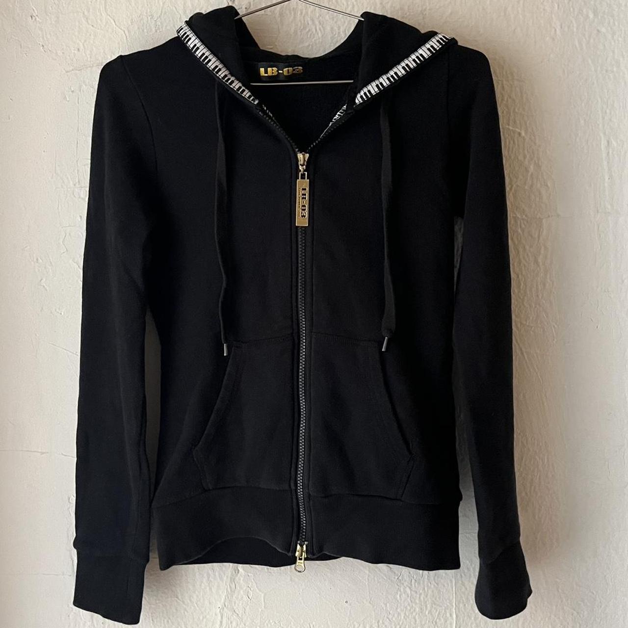 item listed by sarayukiko