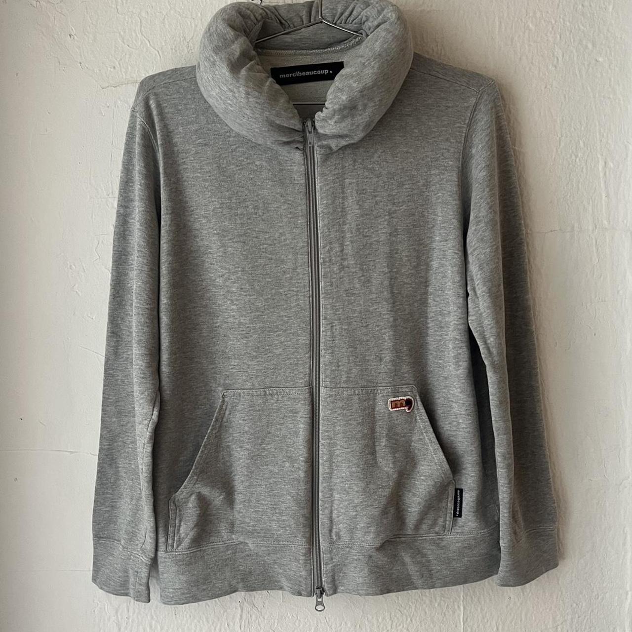 item listed by sarayukiko