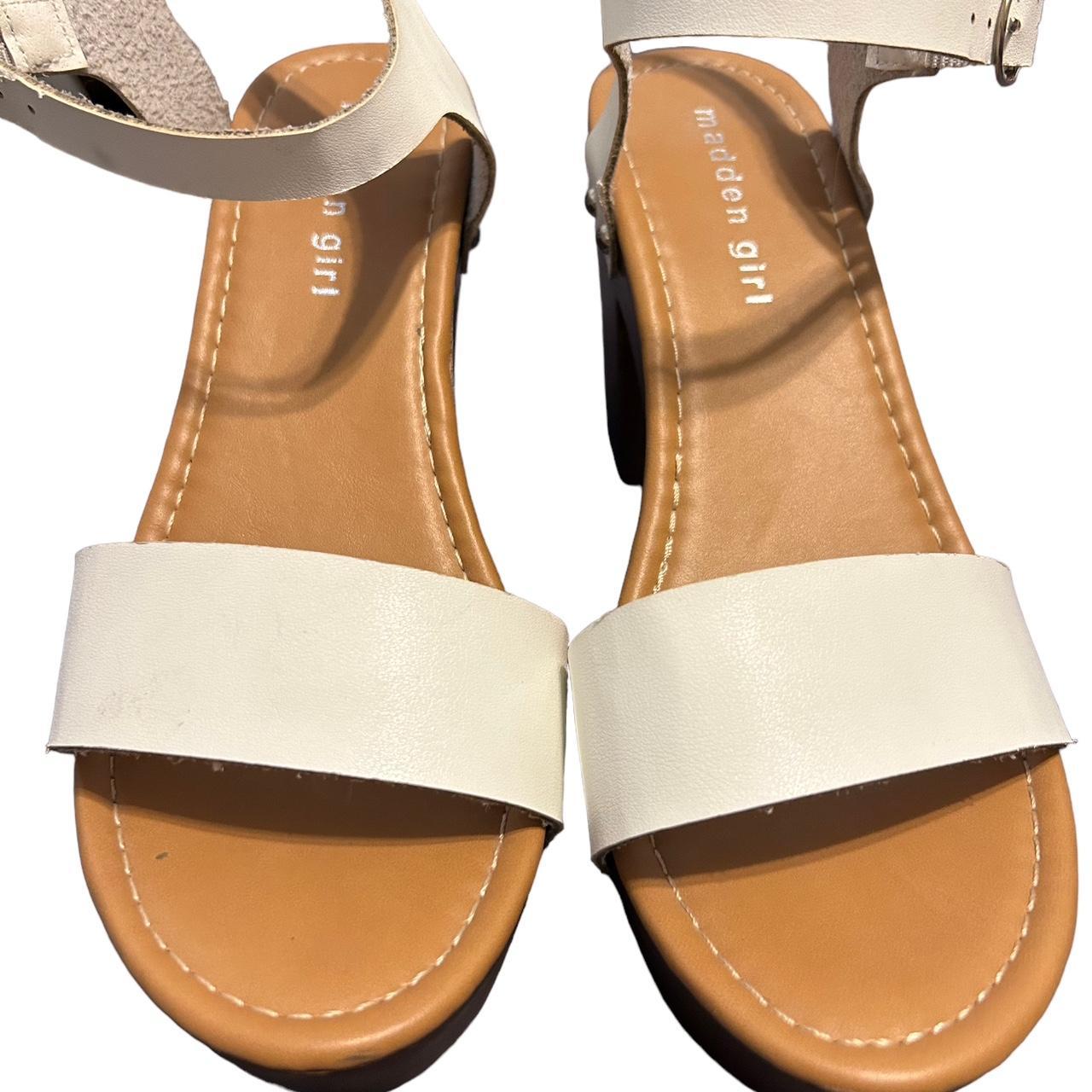 Amazon.com | Madden Girl Women's Park Flat Sandal, Silver Multi, 5 | Flats