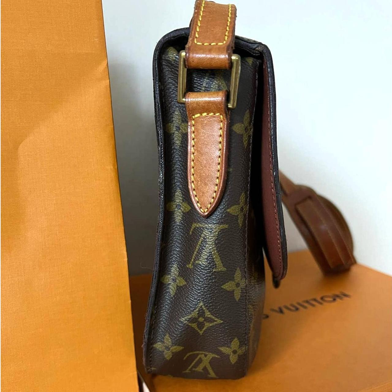 Authentic Louis Vuitton, Epi leather, Saint Cloud GM - Depop