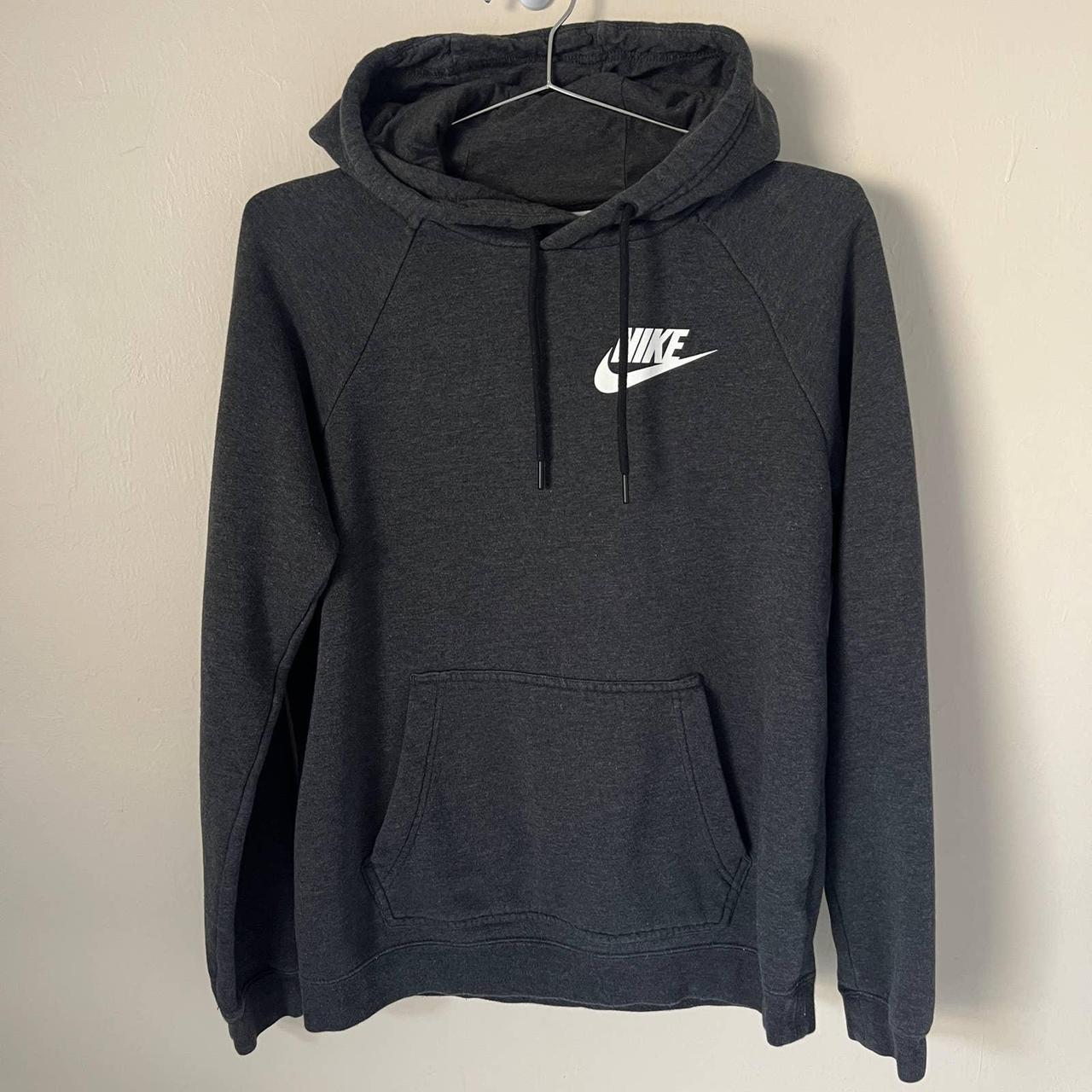 Charcoal grey nike discount sweatshirt