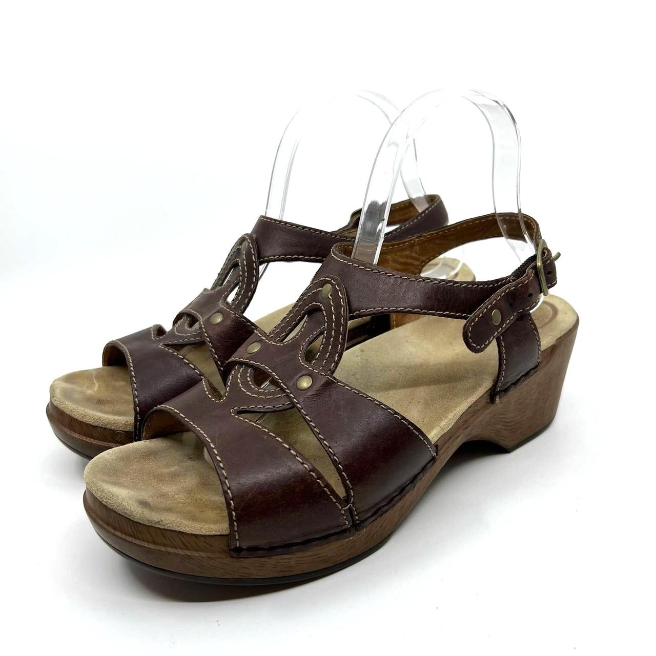 Brown Striped Synthetic Ladies Flat Sandals, Ethnic Wear at Rs 150/pair in  Agra