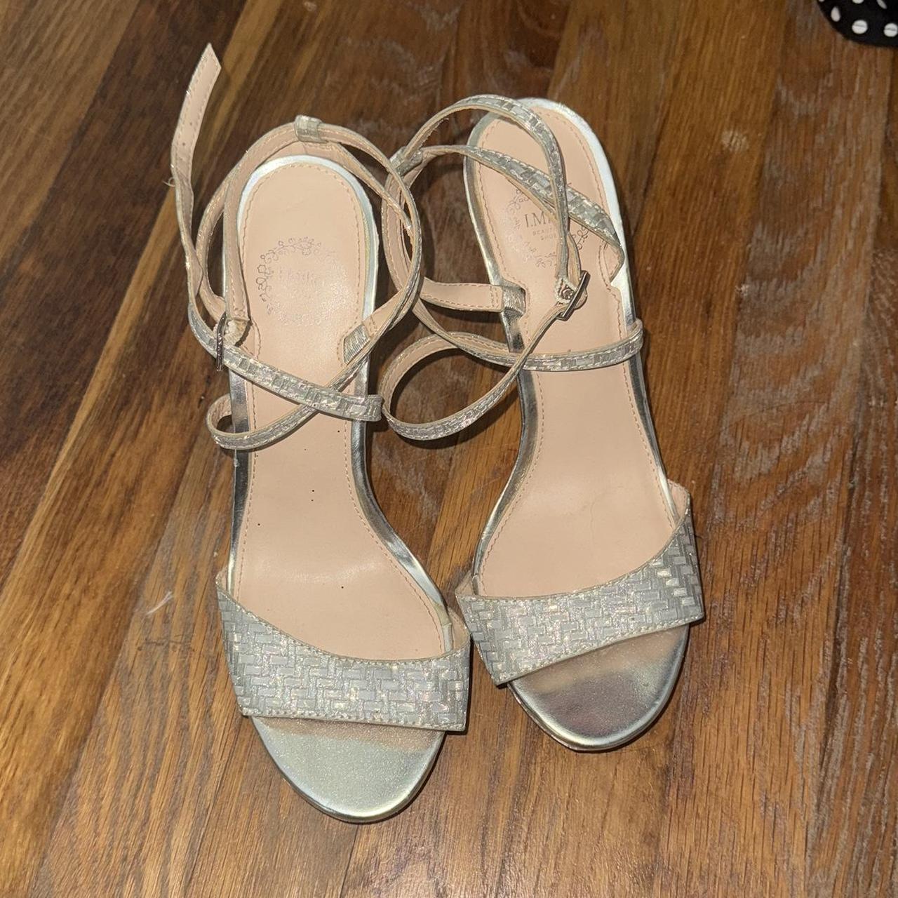 item listed by madmackenz