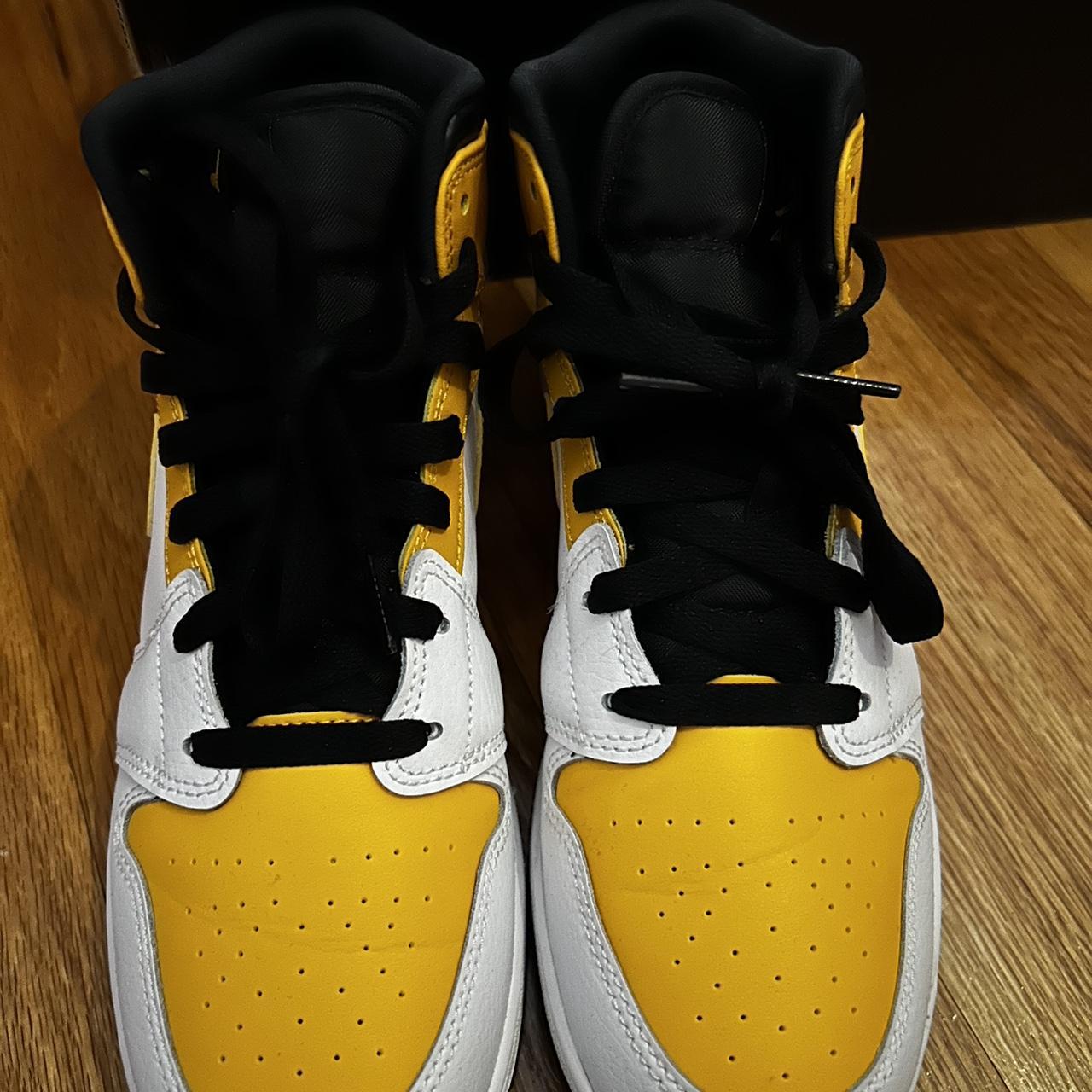 jordan1 yellow