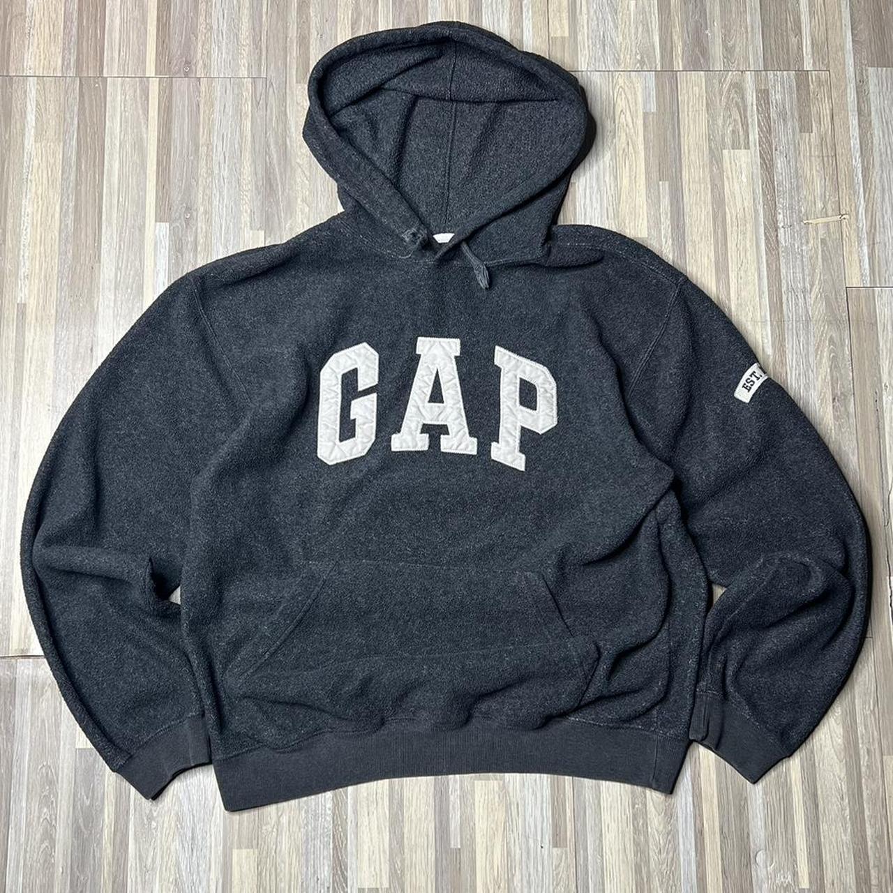 Gap Men's Grey and White Hoodie | Depop