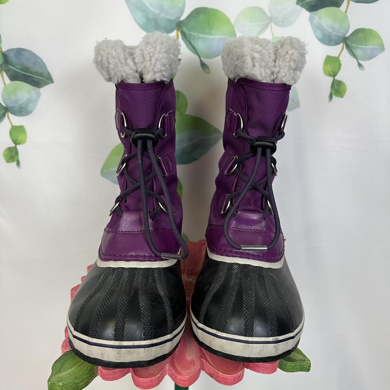 Sorel Women's Purple and White Boots (4)
