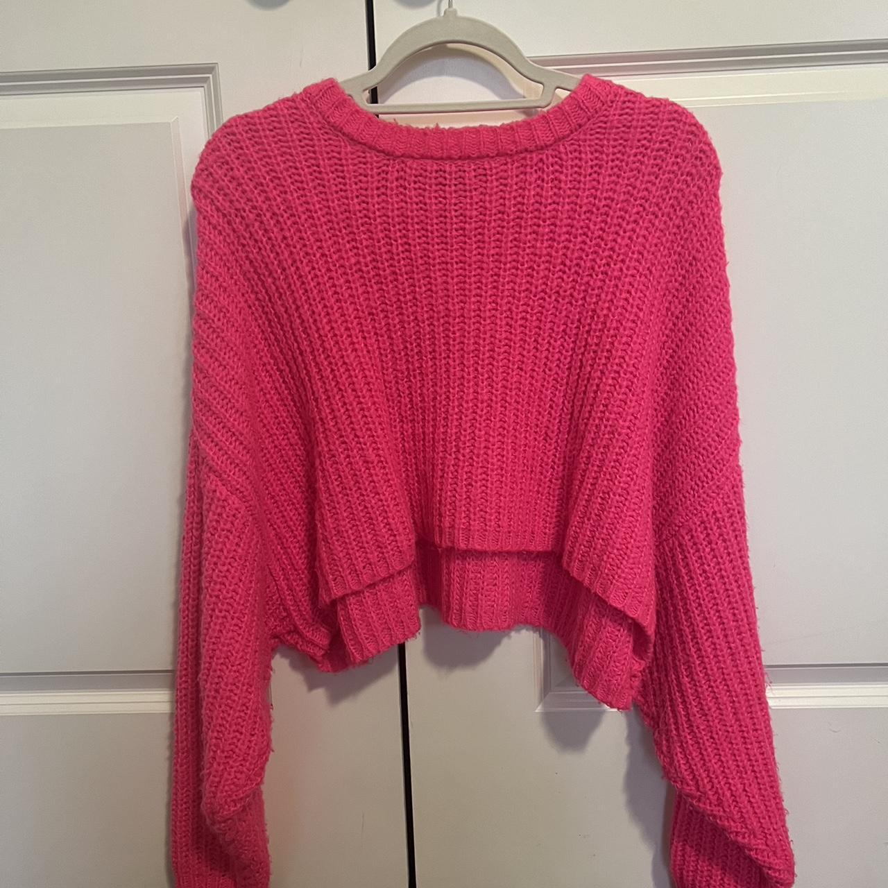 Forever 21 Pink cropped sweater - Depop