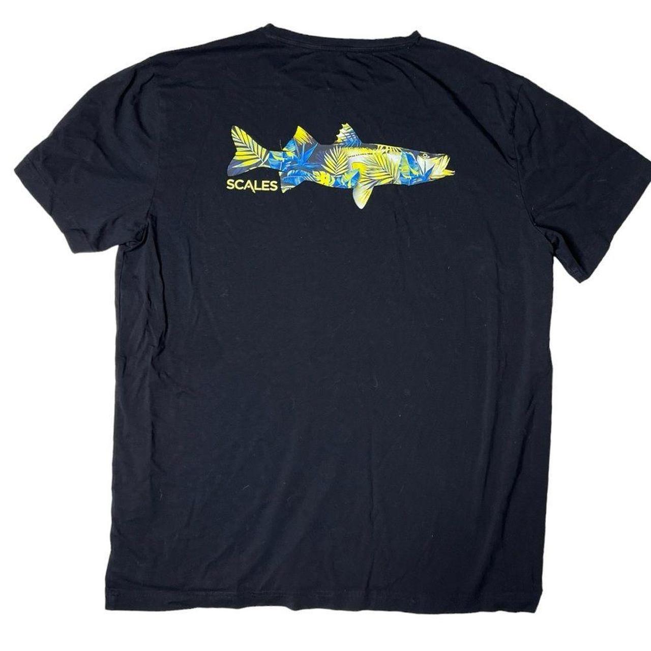 SCALES Men's Performance Fishing Shirt Size - Depop