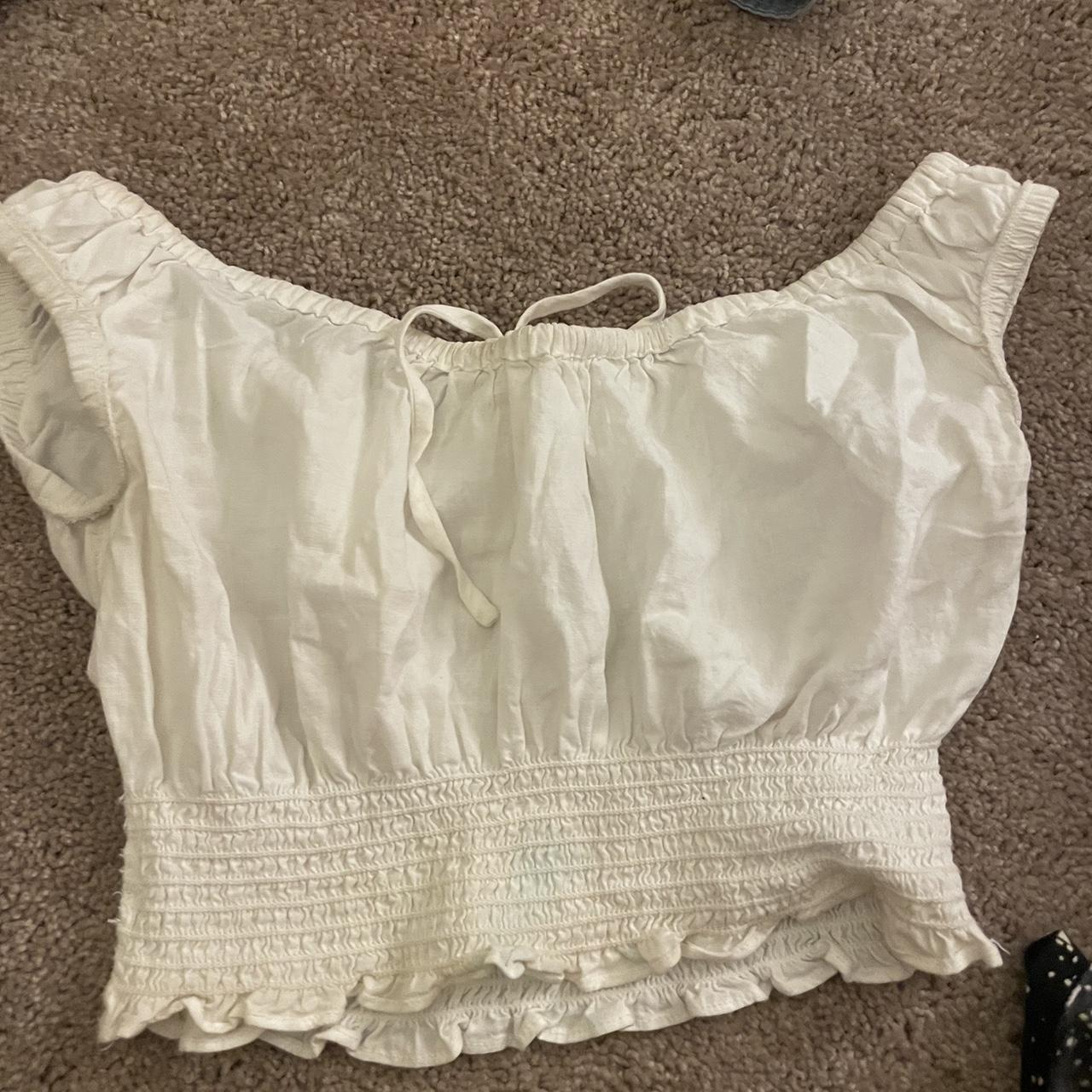 Brandy Melville Women's White Croptop Depop