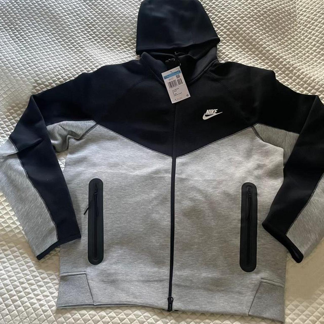 nike tech grey