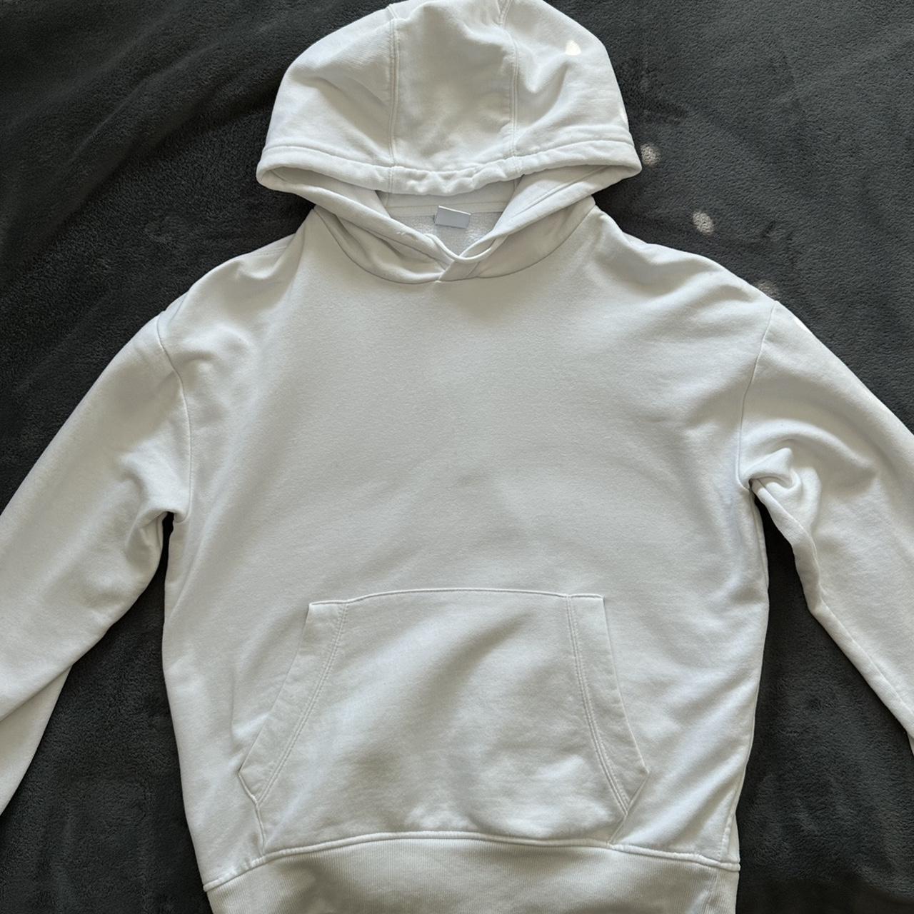 Classic white Zara hoodie in size L. Versatile and... - Depop