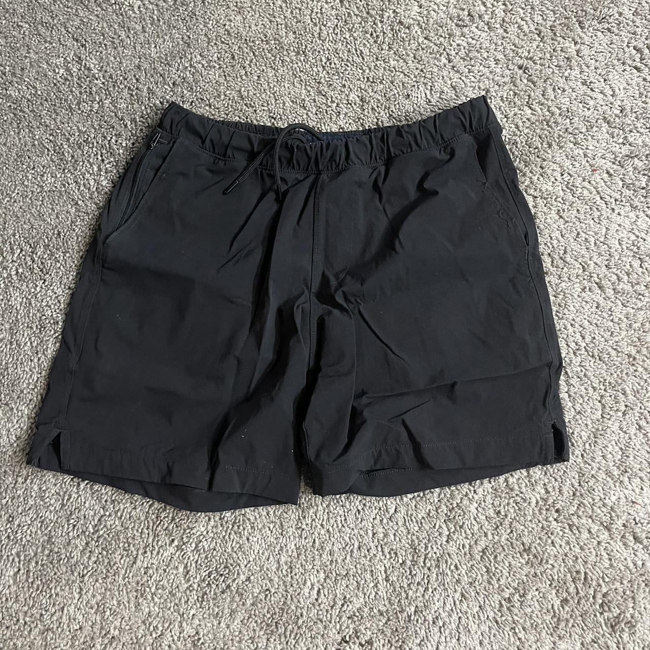 Abercrombie & Fitch Men's Black Shorts | Depop