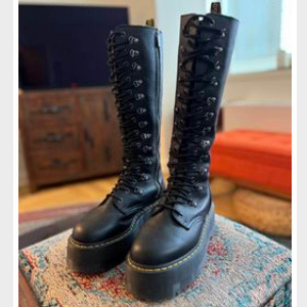 HARD To FIND Dr. Martens 1B60 Max Hardware Leather... - Depop