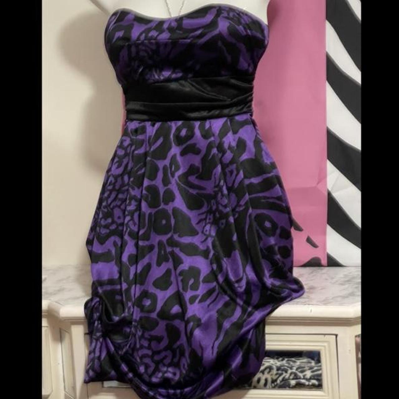 Cute purple late2000s cheetah print dress! Perfect... - Depop