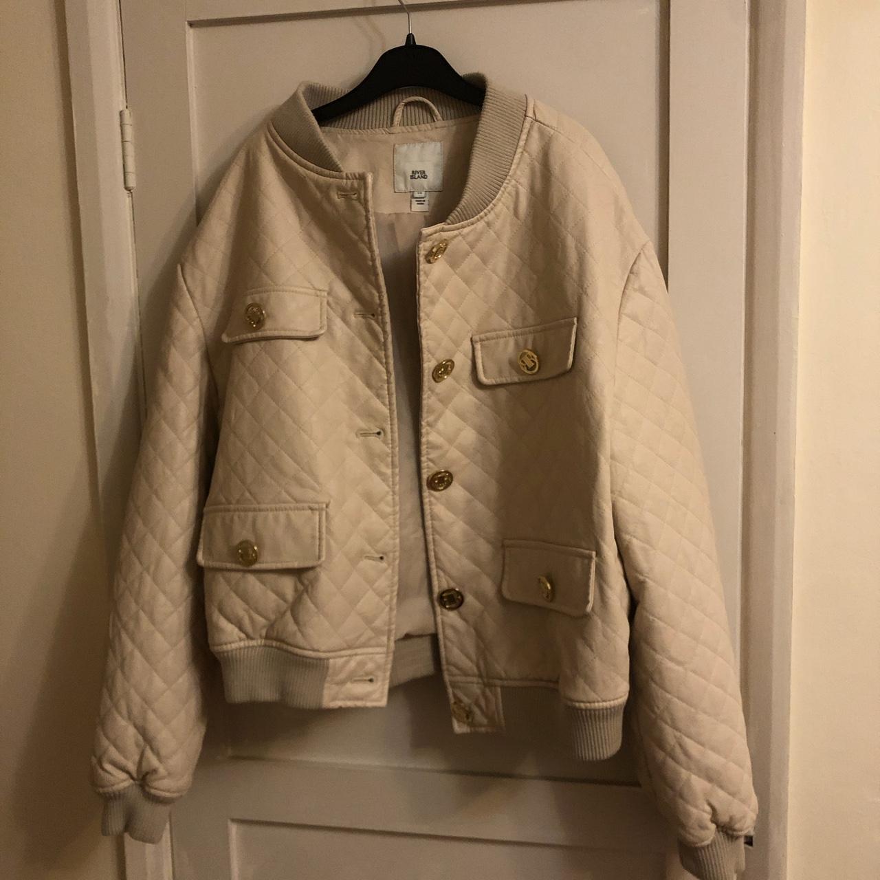 River Island Women's Cream Jacket Depop