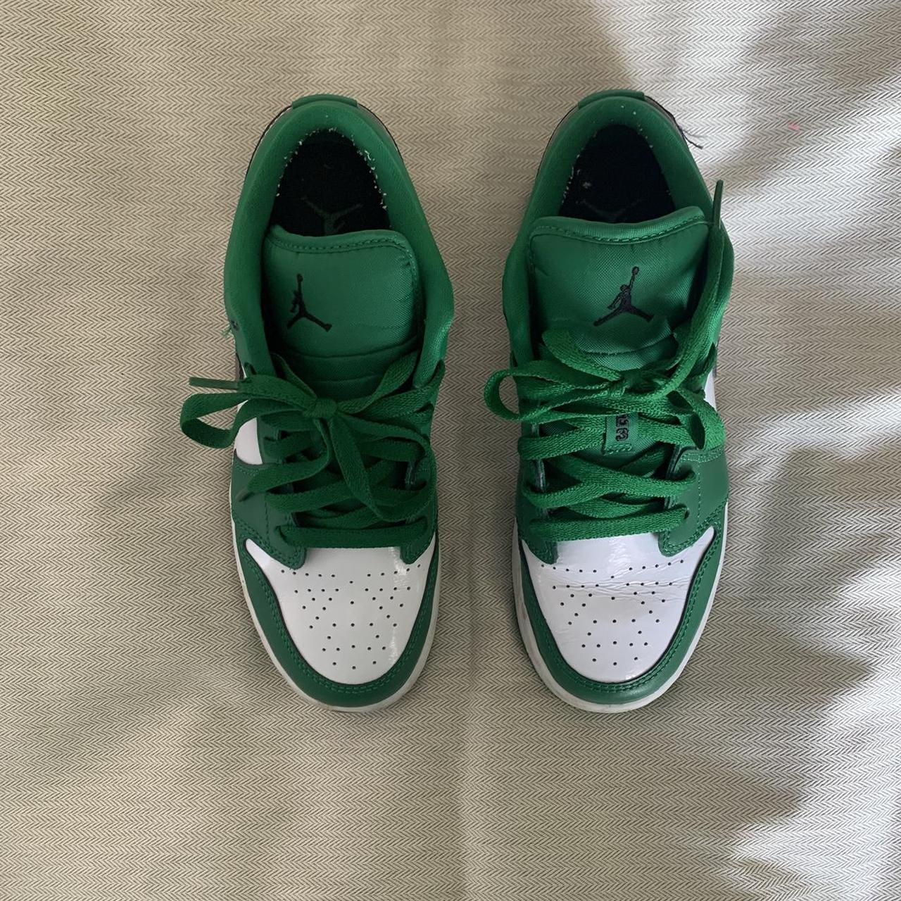 Jordan Women's White and Green Trainers | Depop