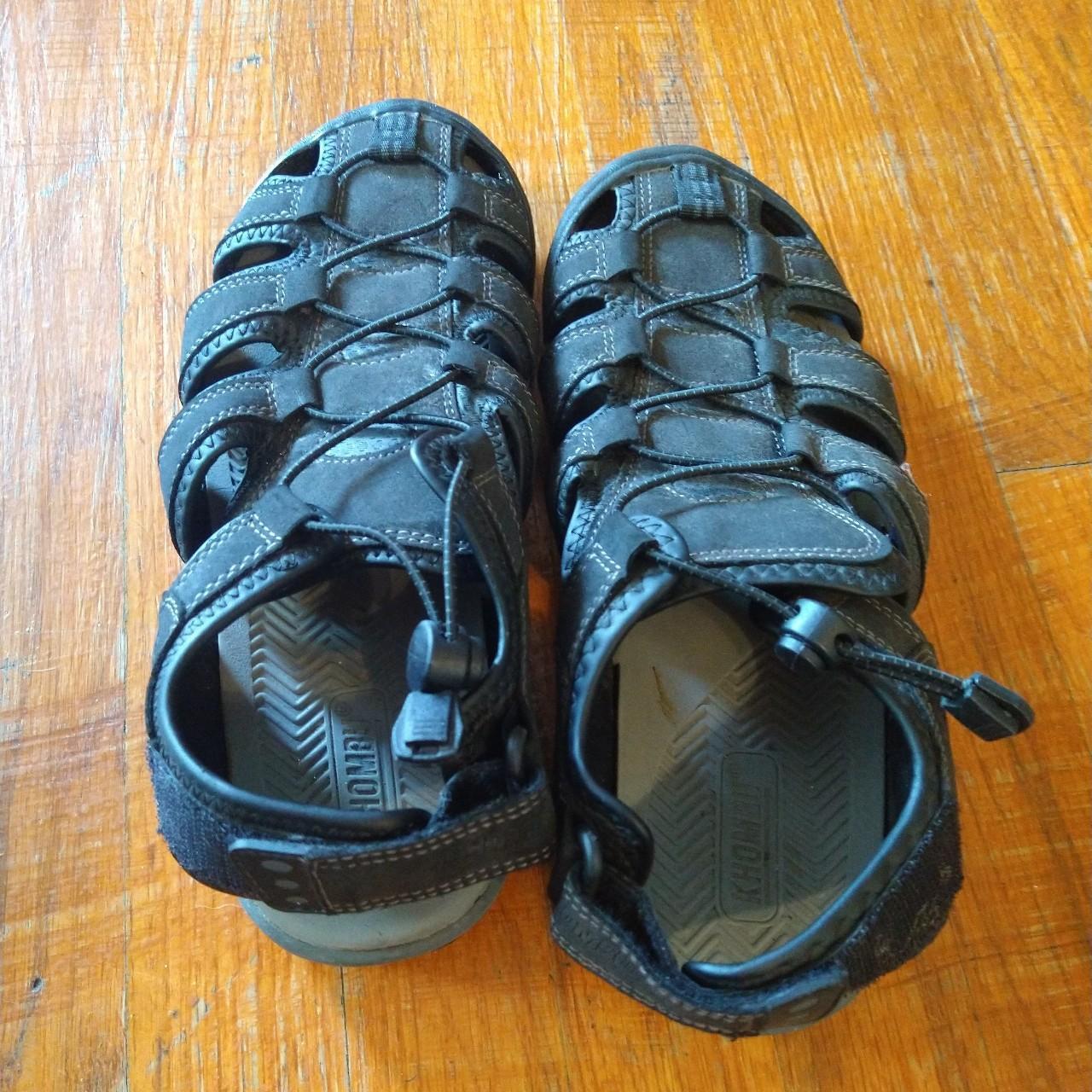 khombu travis sandals