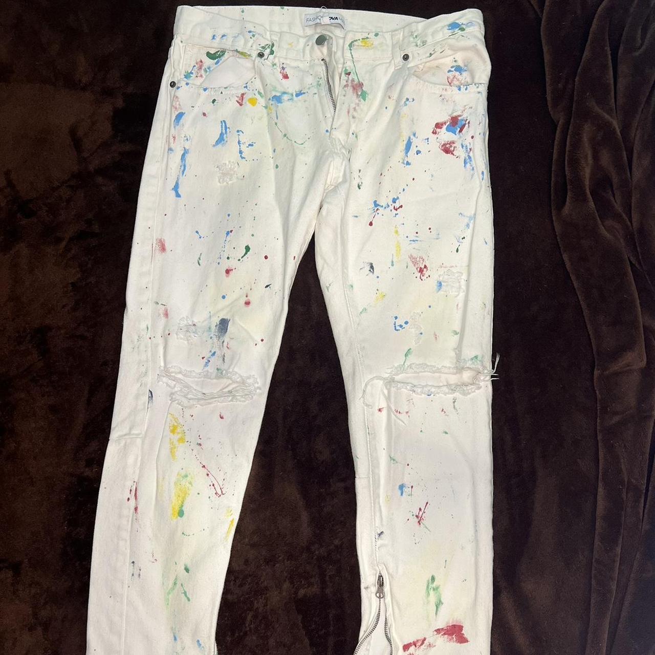 Men's Ripped Distressed White Jean Pants in Depop