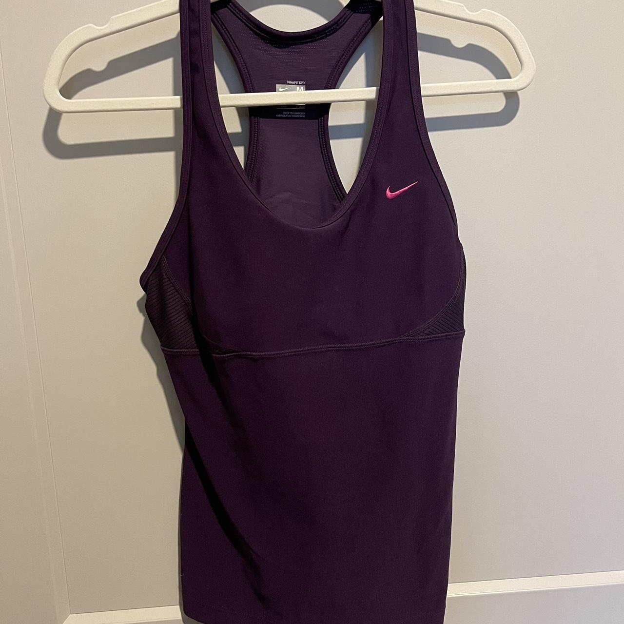 Nike Workout Tank with built in bra - Depop