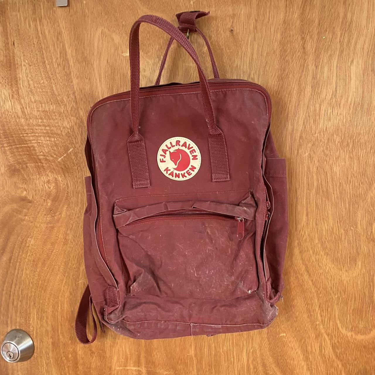 Fjallraven kanken hotsell backpack maroon