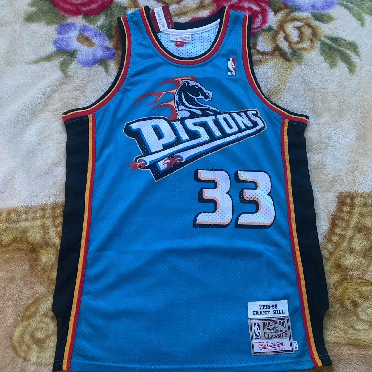 Mitchell & Ness 1998-99 Grant Hill Detroit Pistons - Depop