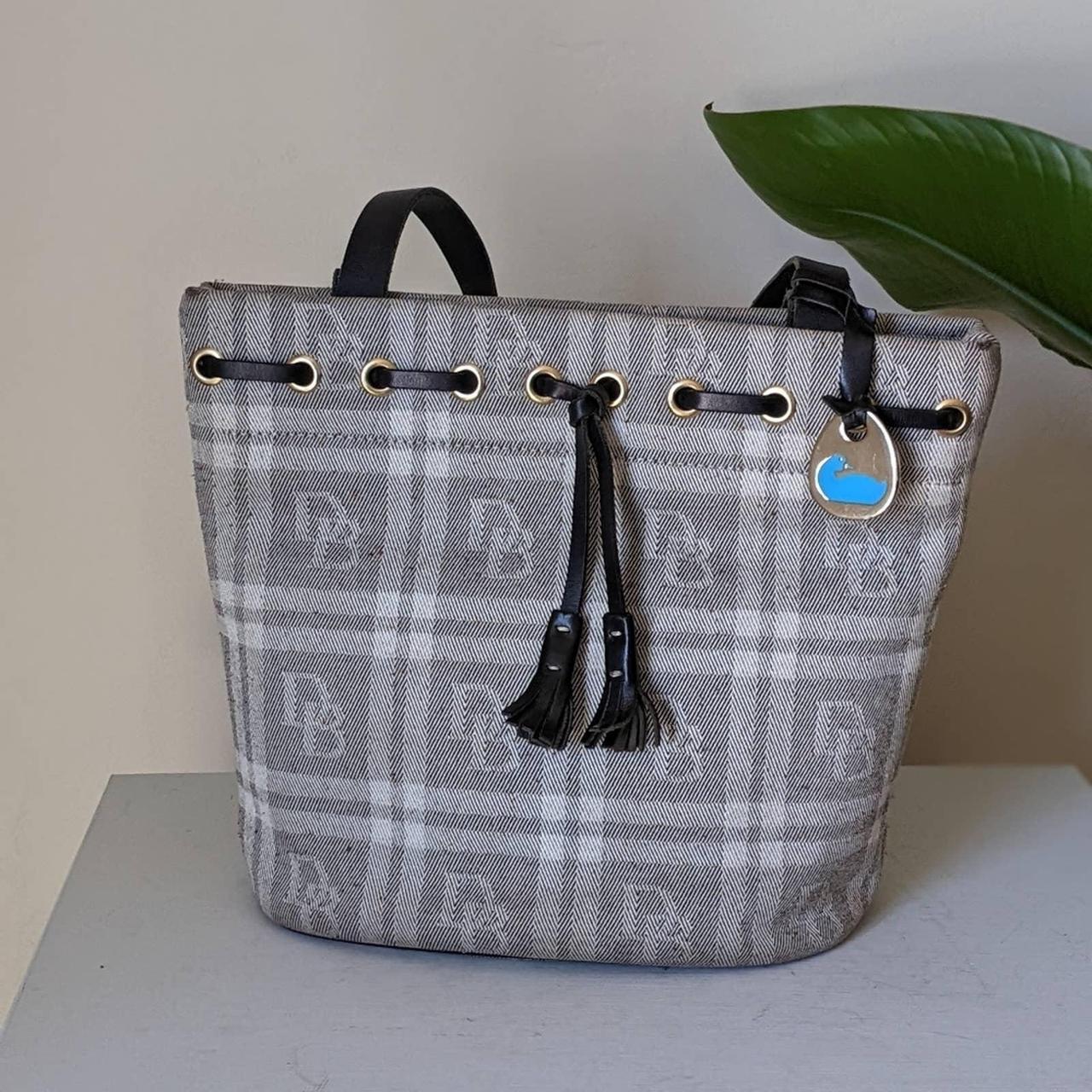 Dooney & Bourke Women's Bag - Grey