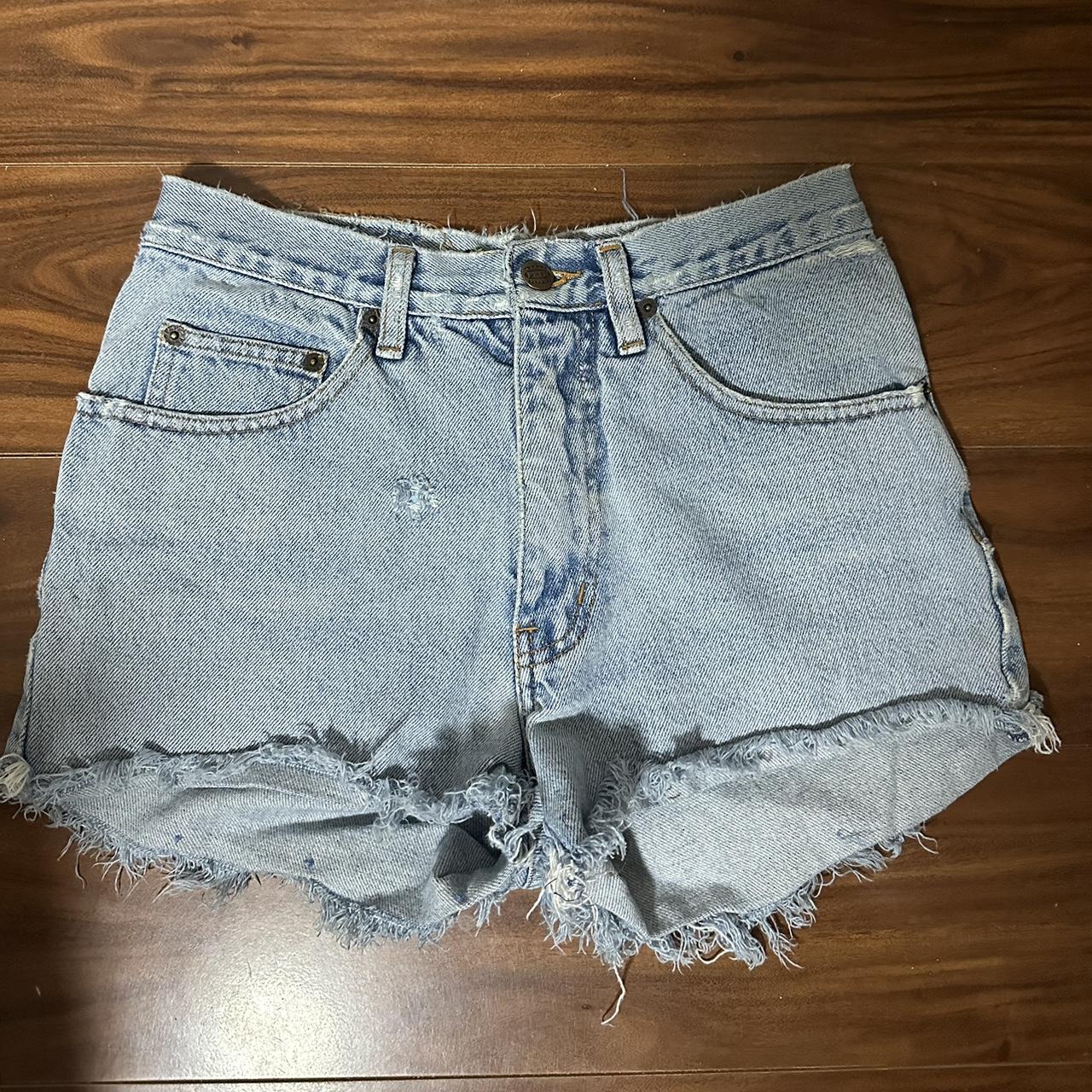 Vintage jean shorts Size0/1 Beautiful pocket... Depop