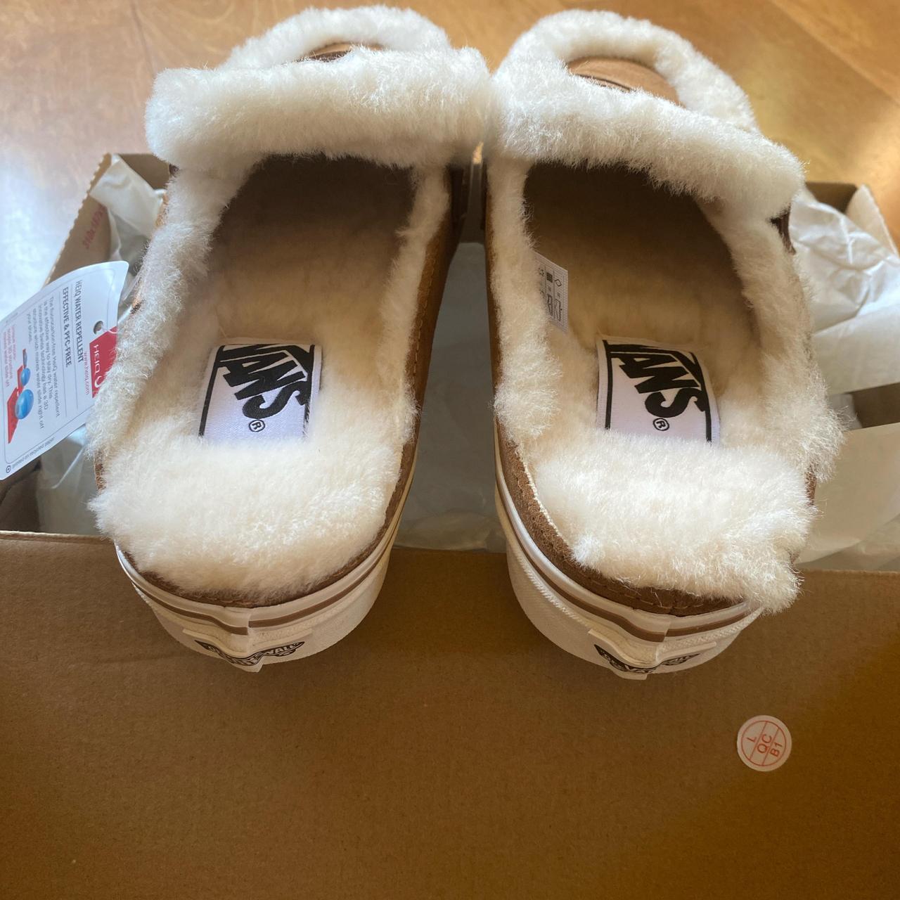 Fluffy vans slides hotsell