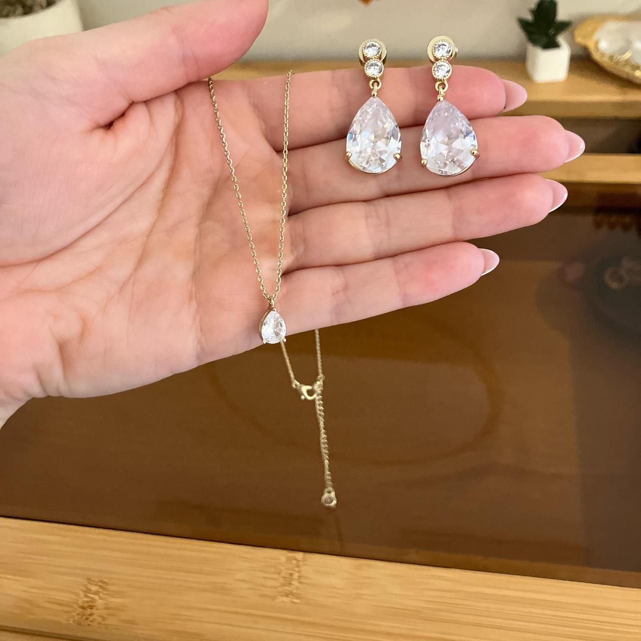 item listed by happygilmoreclothing