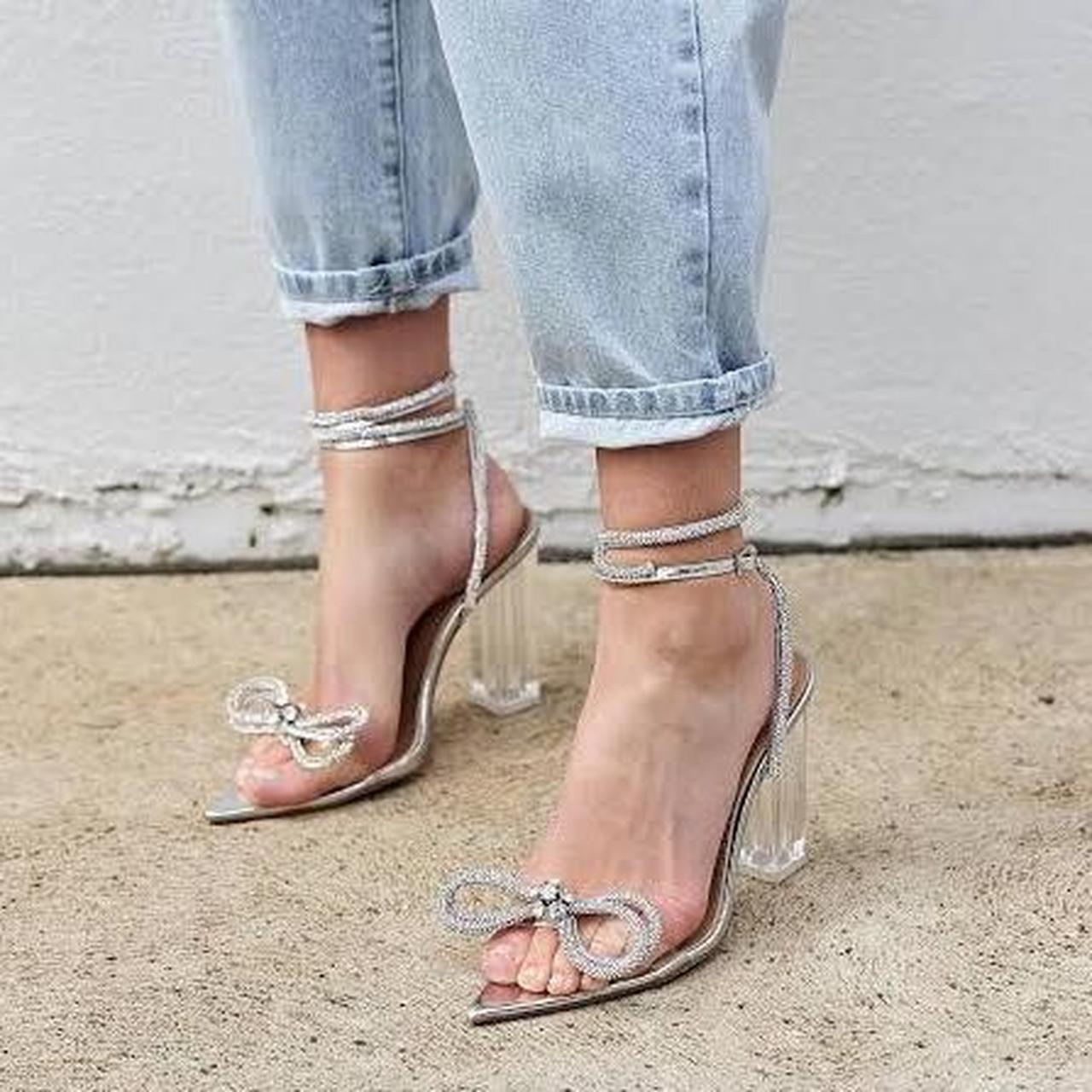 Novo on sale clear heels