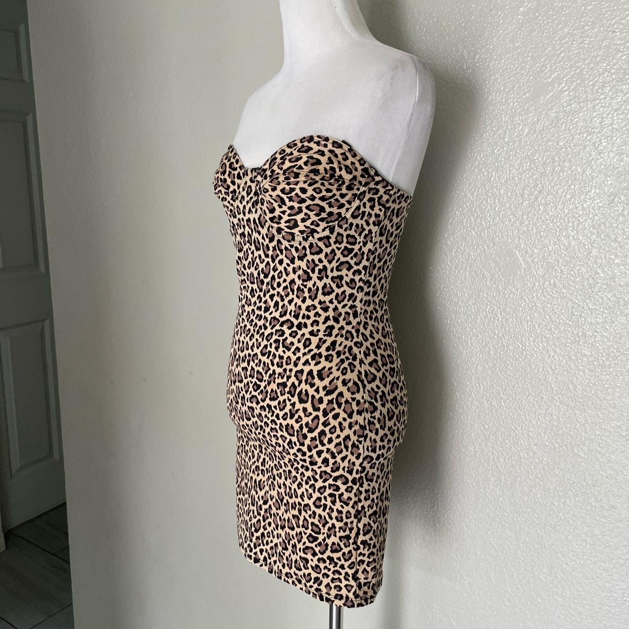 Y2k leopard mini dress🐆 Bodyslimmer Size - Depop