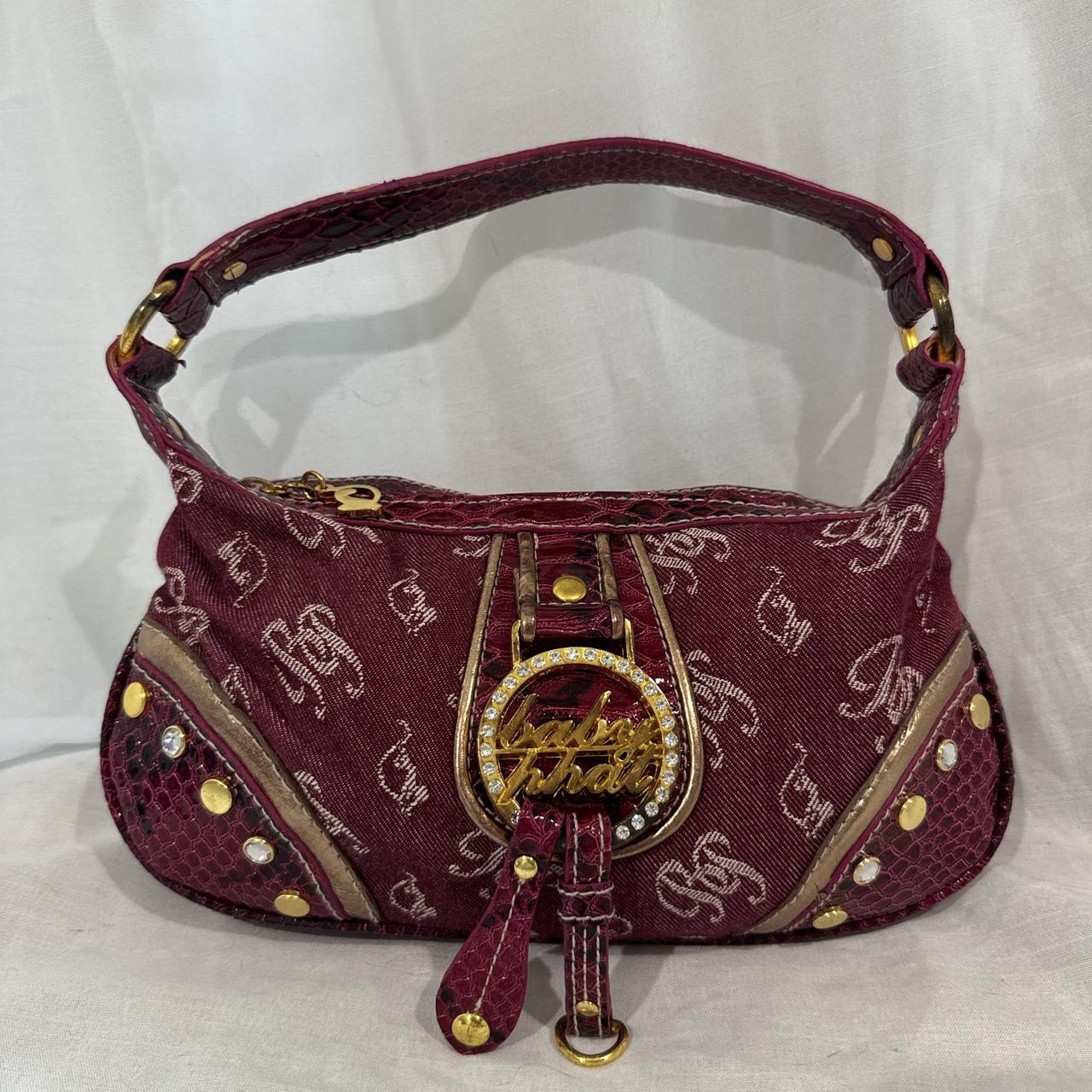 item listed by nadiamazeshop