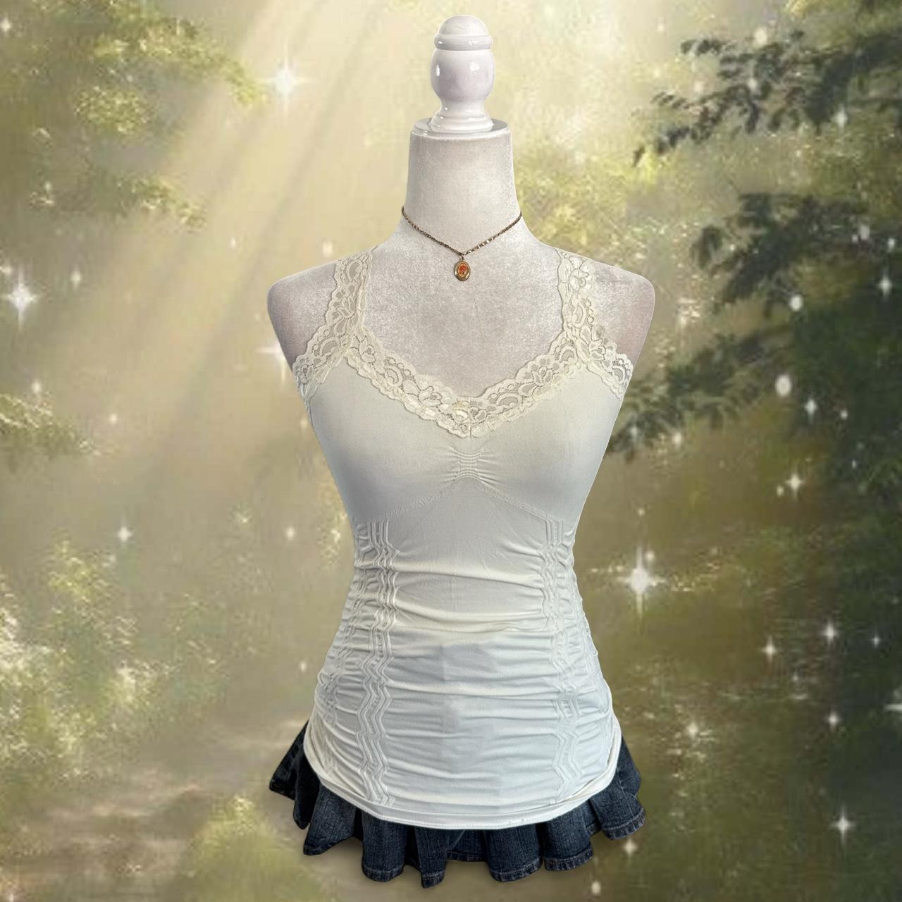 item listed by nadiamazeshop