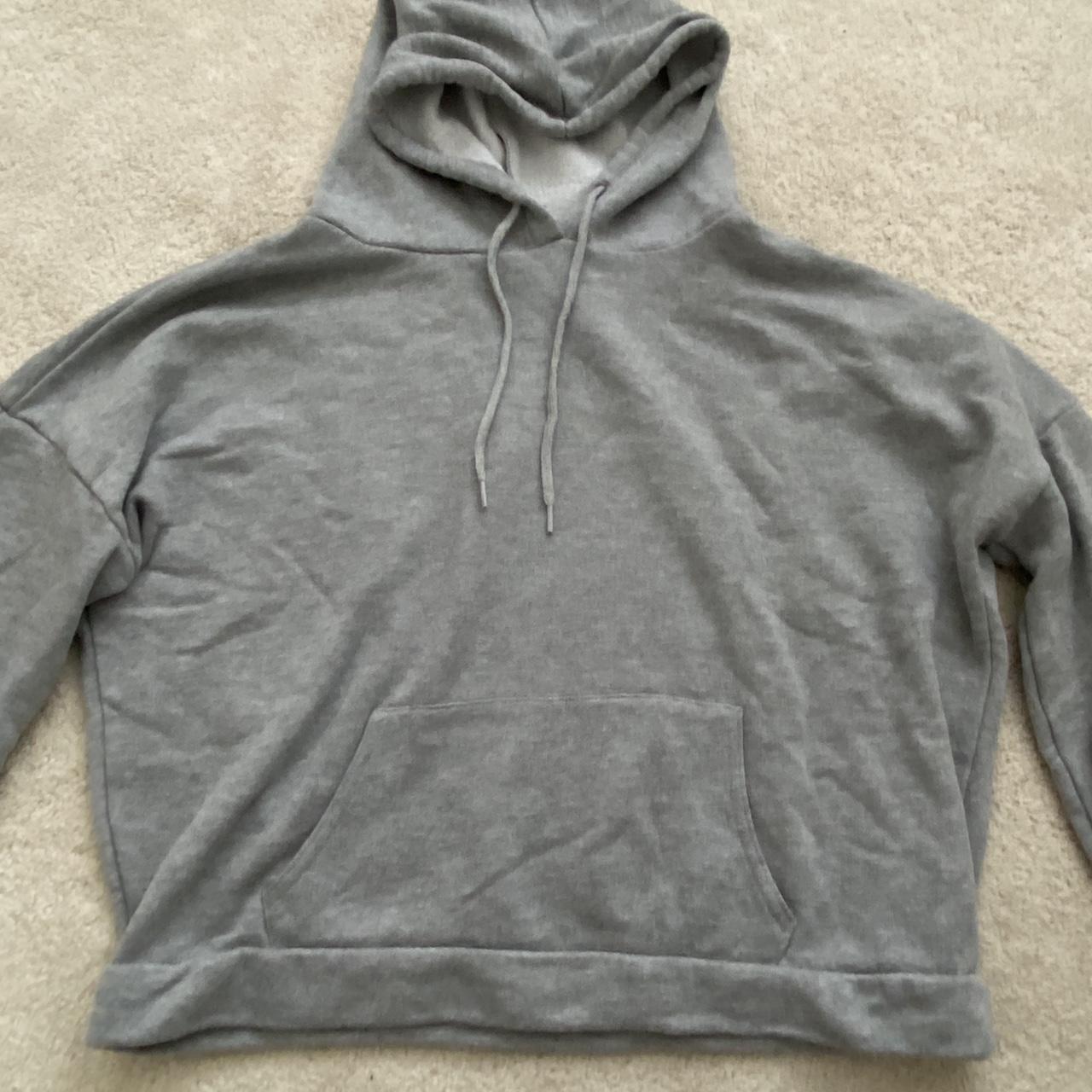 New Look Women's Grey Hoodie | Depop