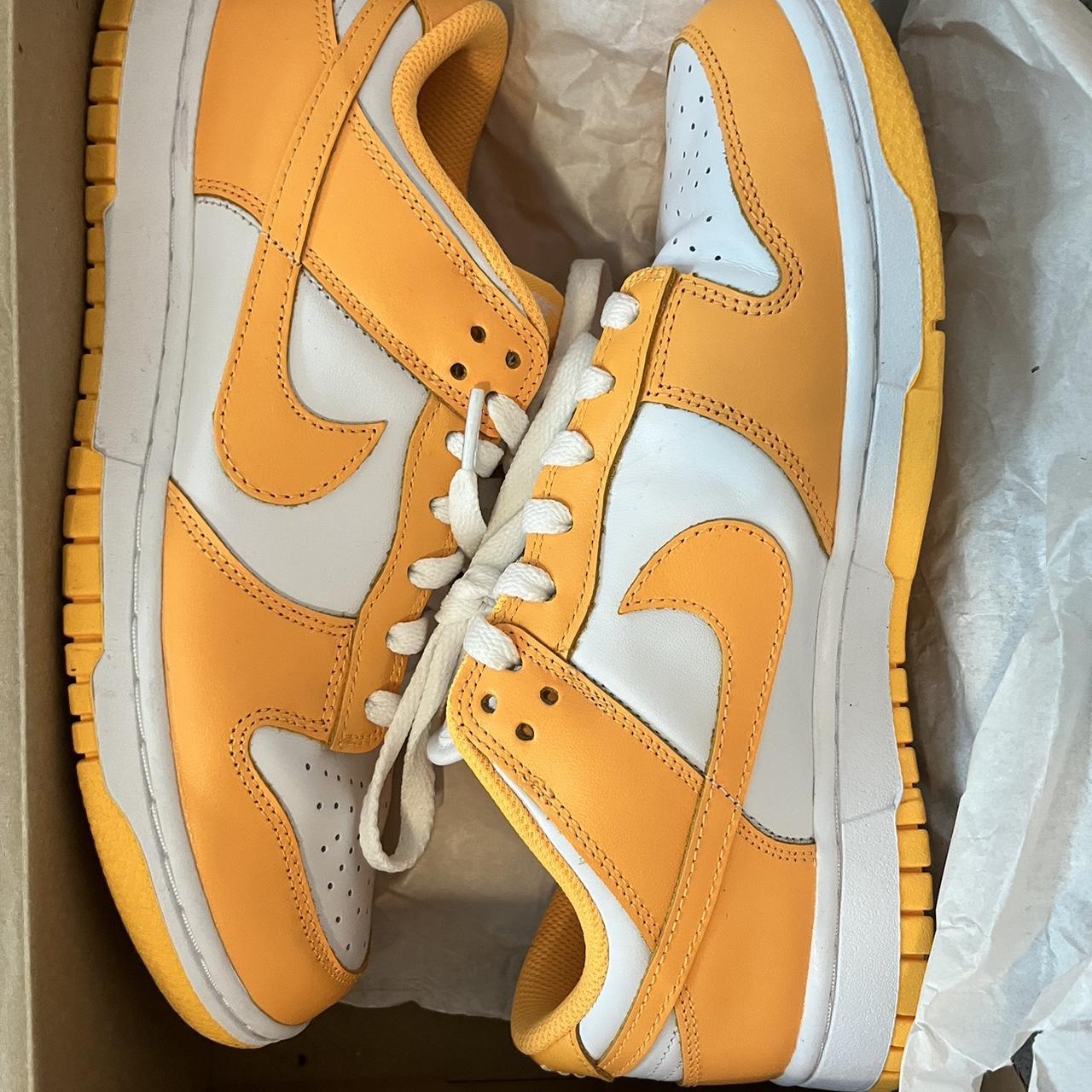 womens yellow nike trainers