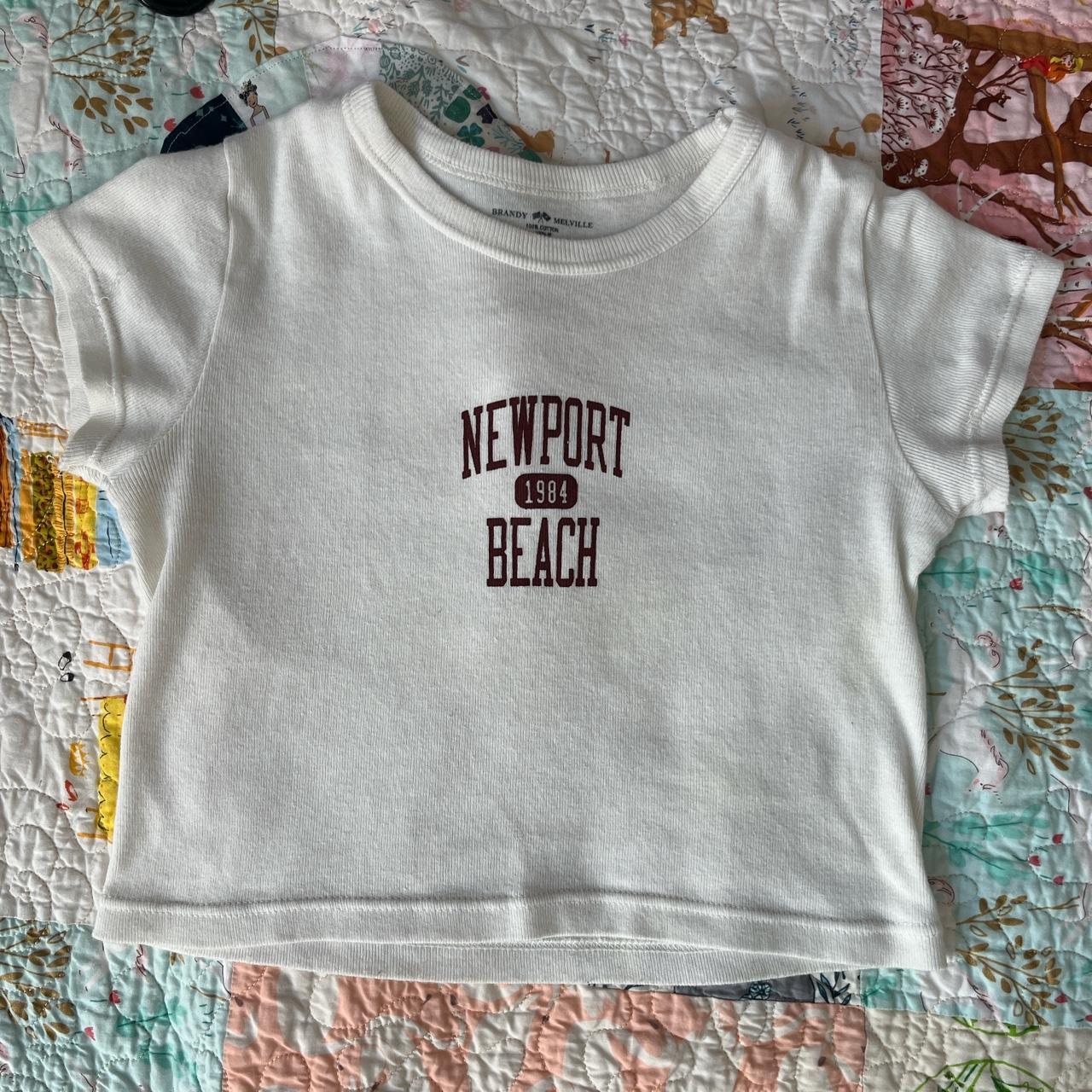 brandy Melville Newport beach crop top •theres a... Depop