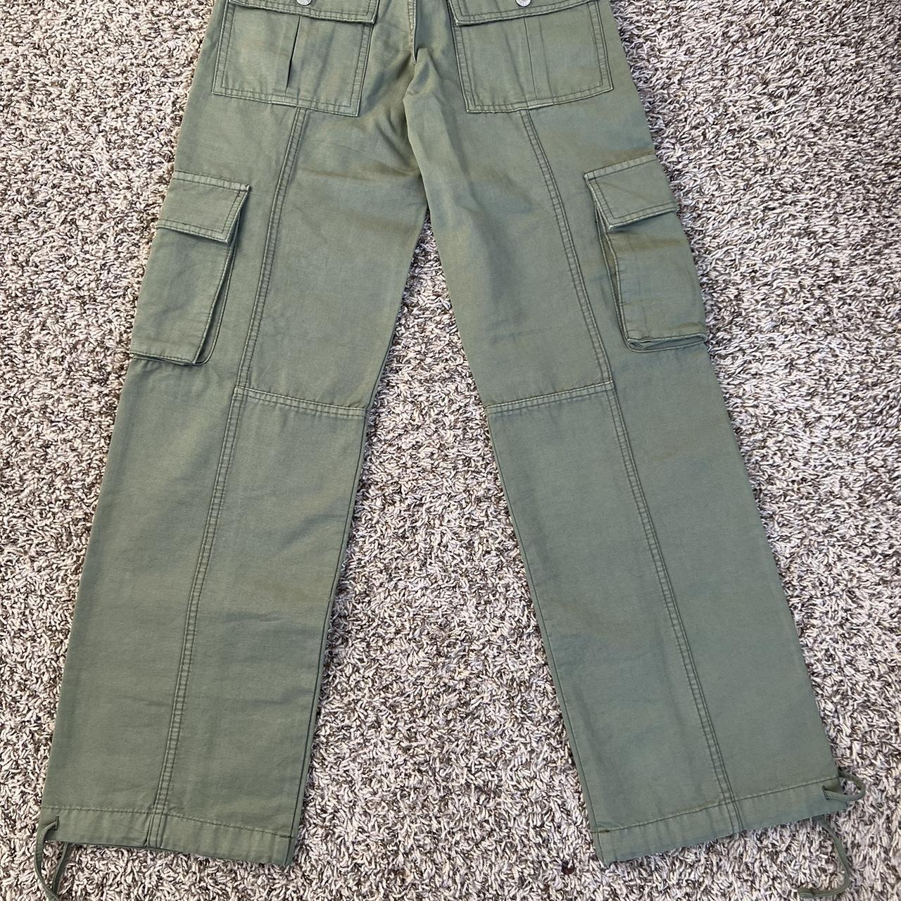 Low Rise Wide Cargo Pants Garage (NWT) Size Depop