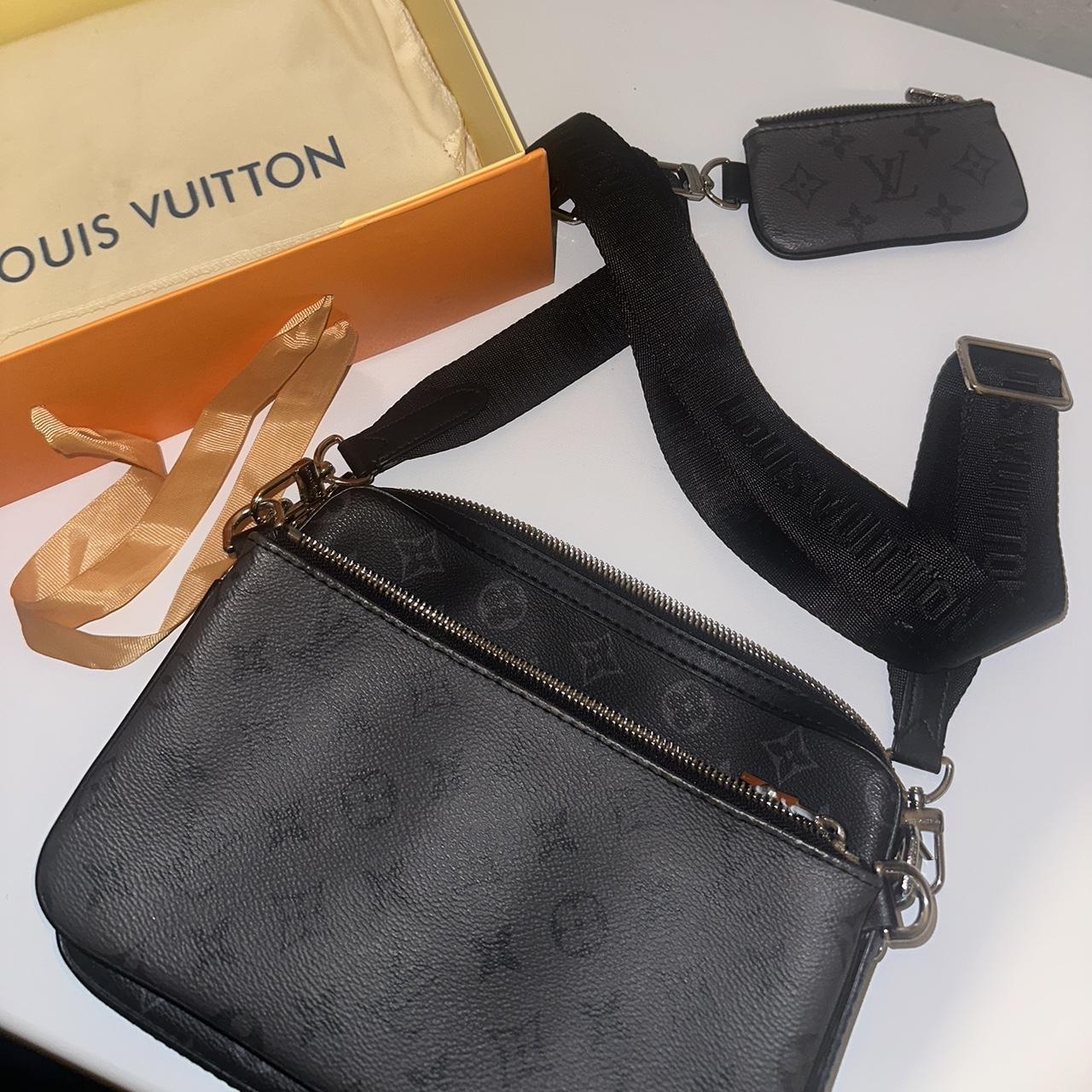 Louis Vuitton Mens Trio Messenger Bag - Message for