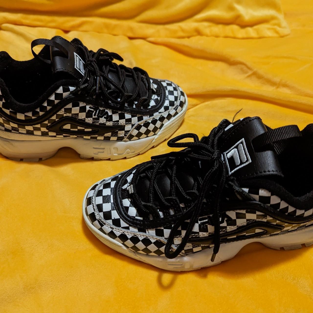 Checkered fila outlet shoes