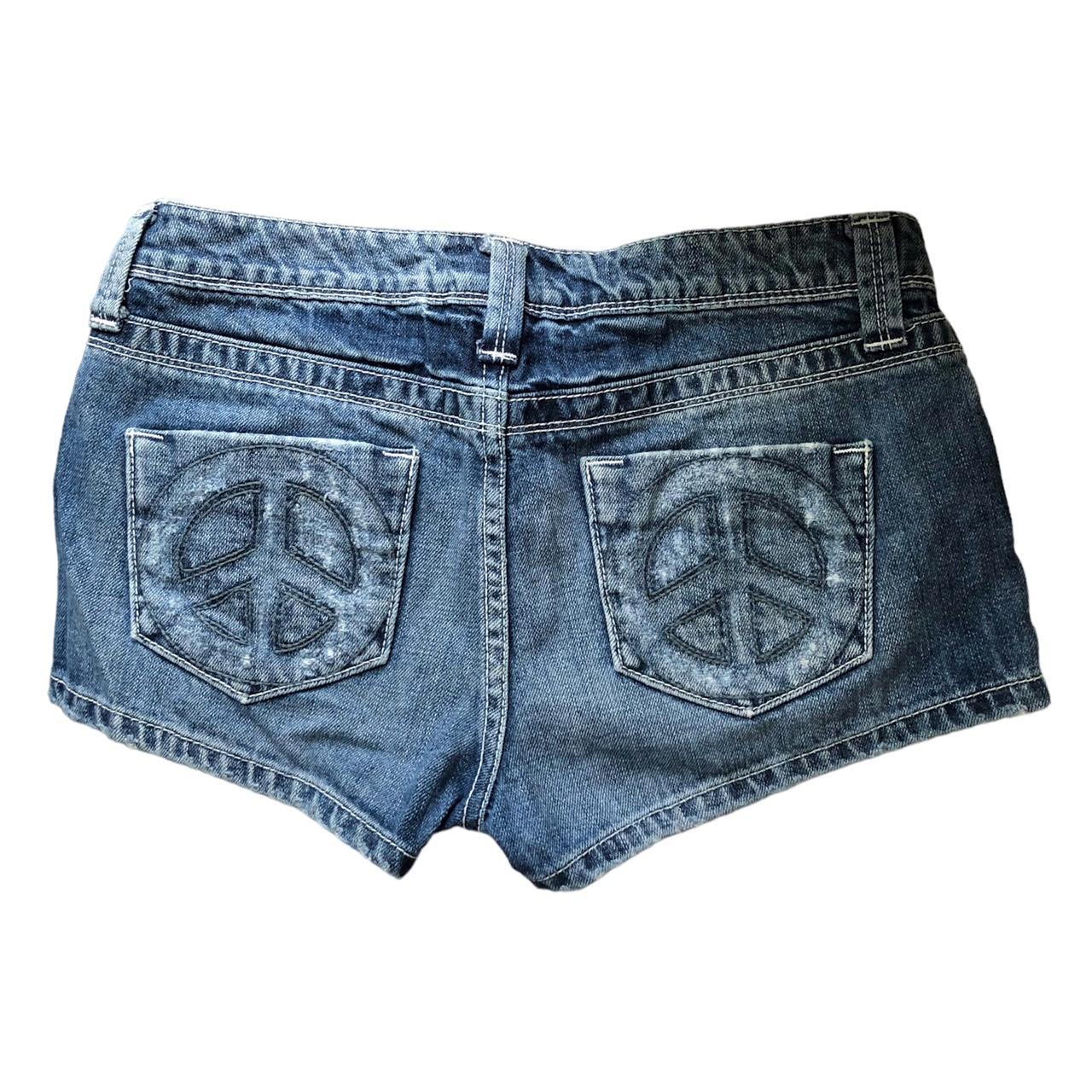 Decree Women's Blue Shorts | Depop