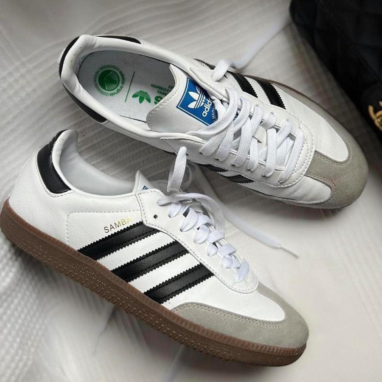 Samba Black And White Worn Twice Comes With Box - Depop