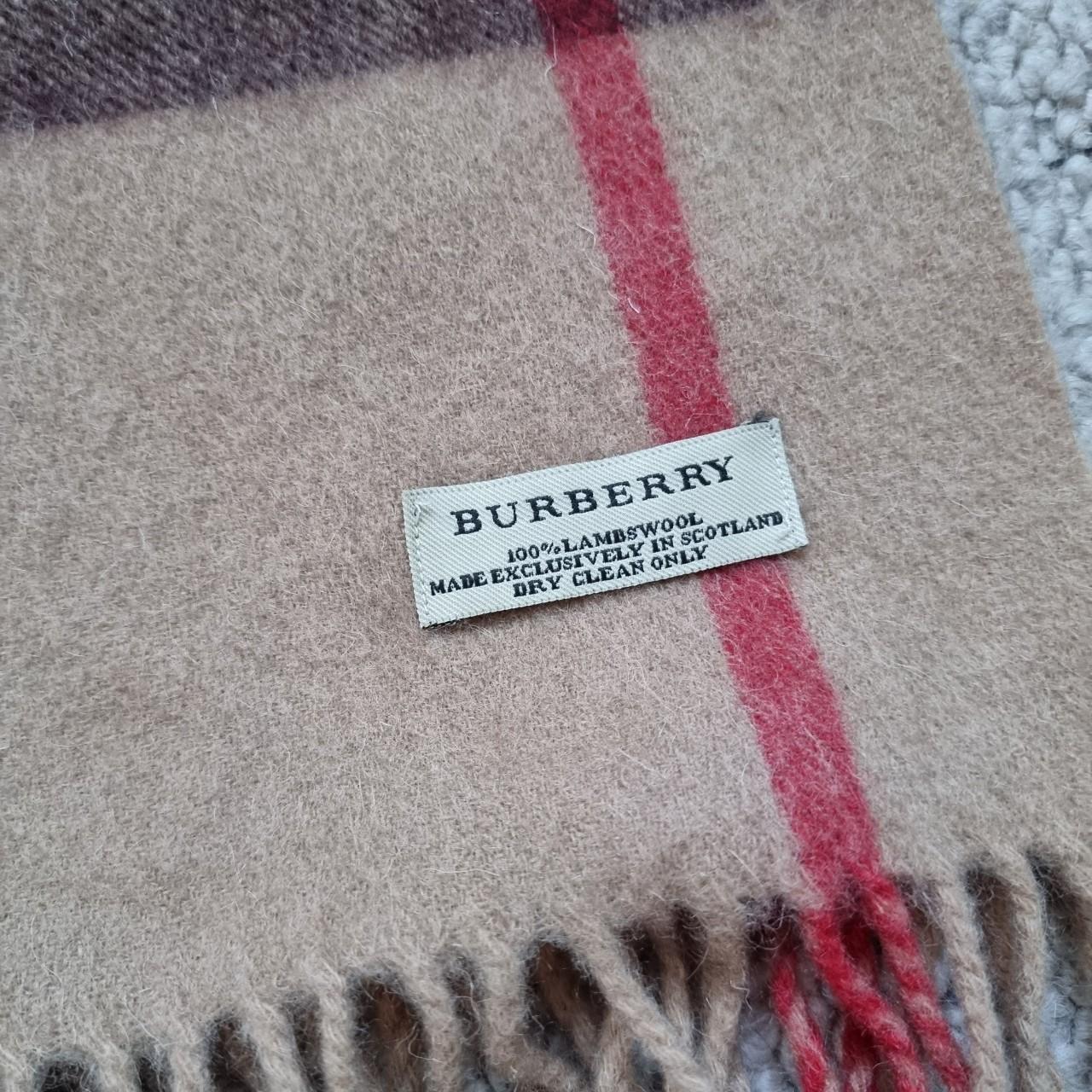100 authentic Burberry scarf Classic Beige nova... Depop