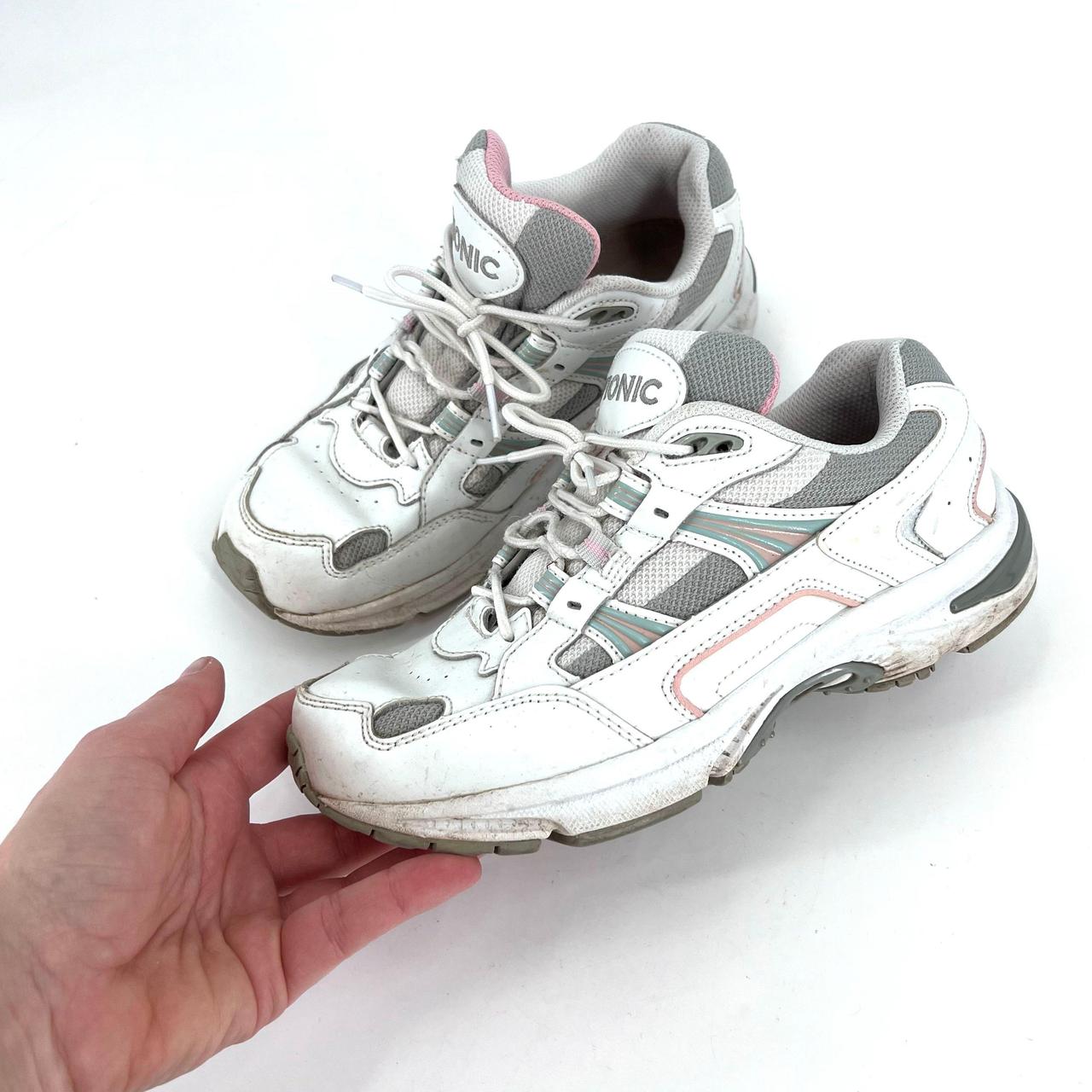 shoes designed for standing all day